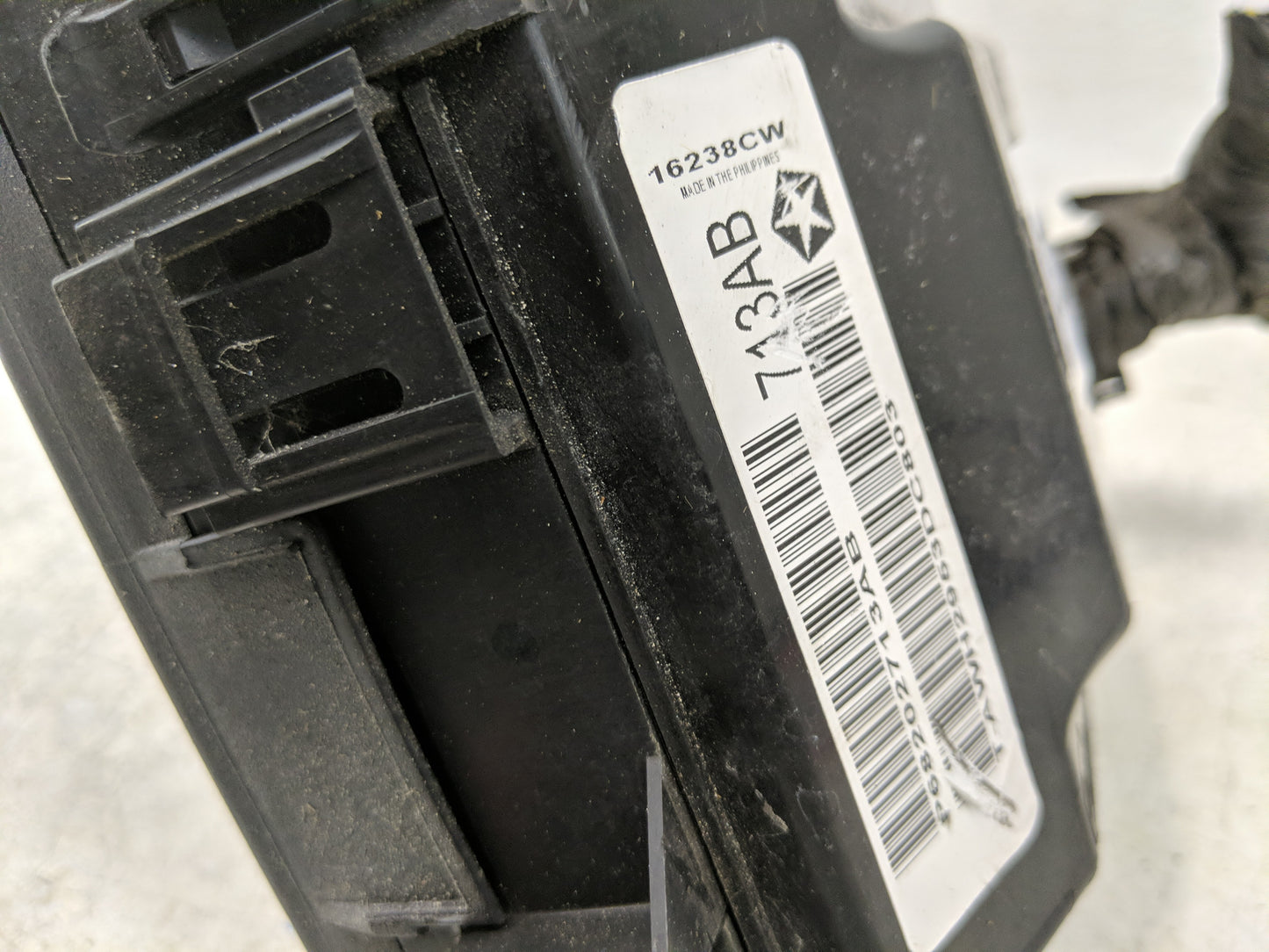 2012-2014 Dodge Charger Fusebox Fuse Box Panel Relay Module P/N:16238CW P68202713AB Fits Fits 2012 2013 2014 OEM Used Auto P