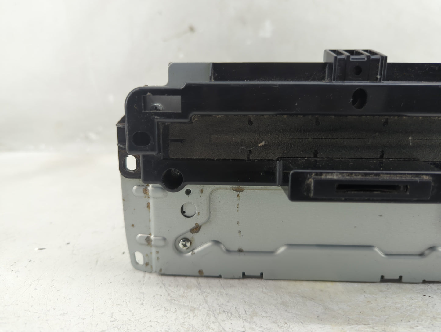 2014 Dodge Charger Radio AM FM Cd Player Receiver Replacement P/N:P68210553AF Fits OEM Used Auto Parts - Oemusedautoparts1.c