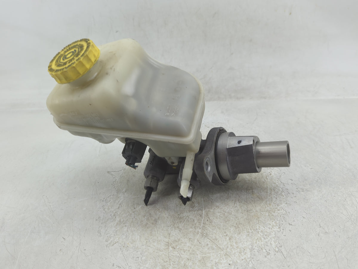 2009-2022 Dodge Charger Brake Master Cylinder 1383100 - Oemusedautoparts1.com