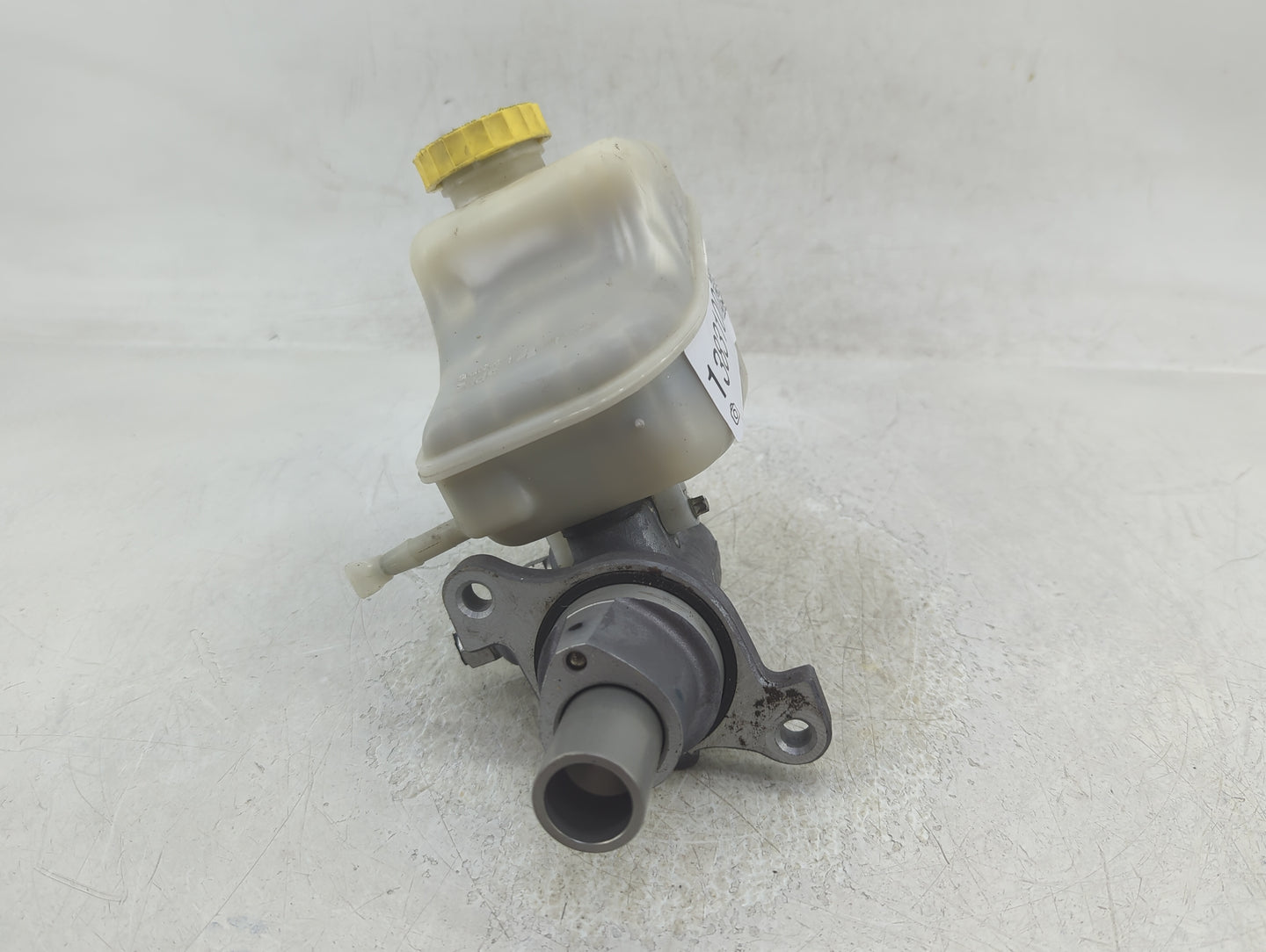 2009-2022 Dodge Charger Brake Master Cylinder 1383100 - Oemusedautoparts1.com