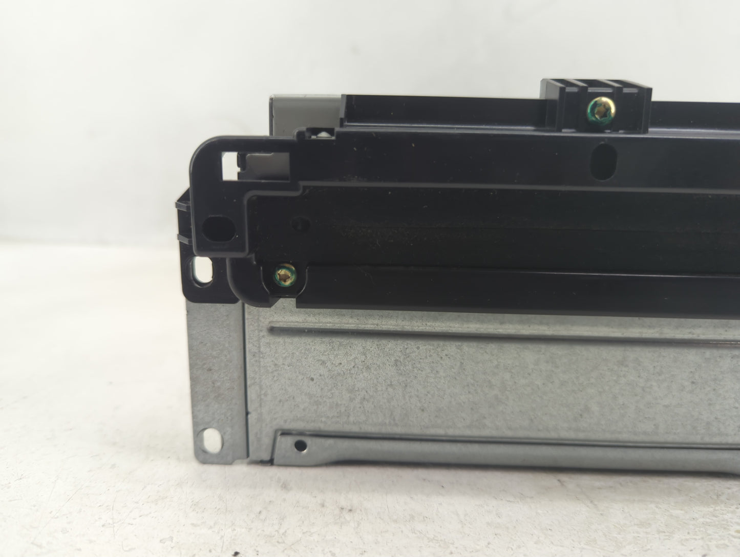 2013-2014 Dodge Charger Radio AM FM Cd Player Receiver Replacement P/N:5091922AA Fits Fits 2013 2014 OEM Used Auto Parts - O