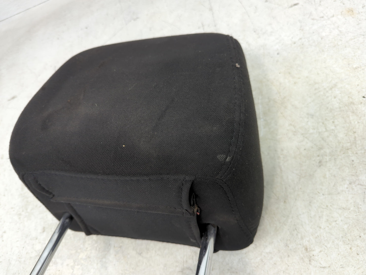 2011-2014 Dodge Charger Headrest Head Rest Front Driver Passenger Seat Fits Fits 2011 2012 2013 2014 OEM Used Auto Parts - O