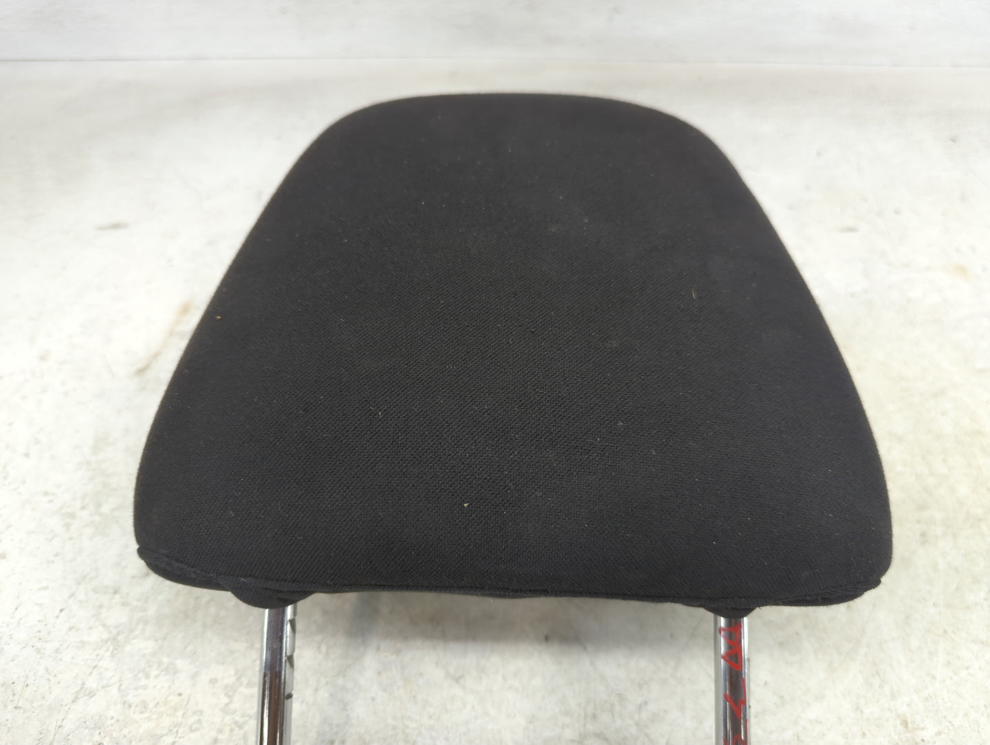 2011-2014 Dodge Charger Headrest Head Rest Front Driver Passenger Seat Fits Fits 2011 2012 2013 2014 OEM Used Auto Parts - O