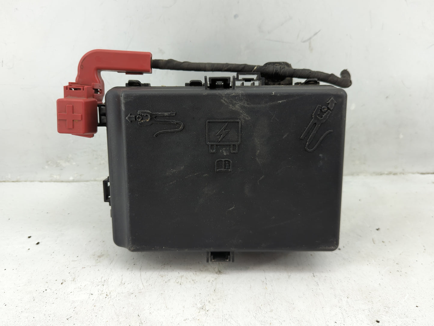 2012-2014 Dodge Charger Fusebox Fuse Box Panel Relay Module P/N:P68202733AB P68202713AB Fits Fits 2012 2013 2014 OEM Used Au