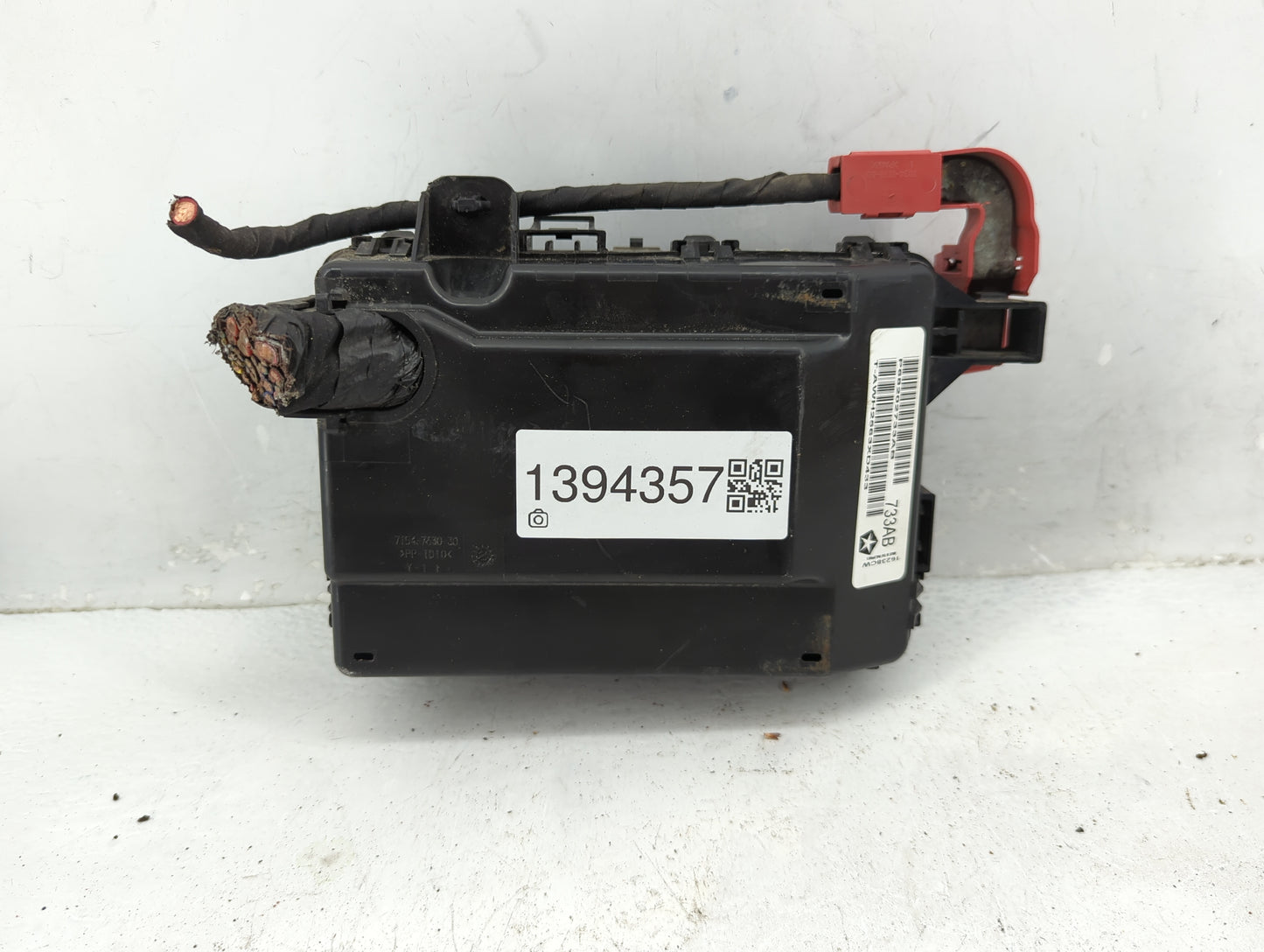 2012-2014 Dodge Charger Fusebox Fuse Box Panel Relay Module P/N:P68202733AB P68202713AB Fits Fits 2012 2013 2014 OEM Used Au