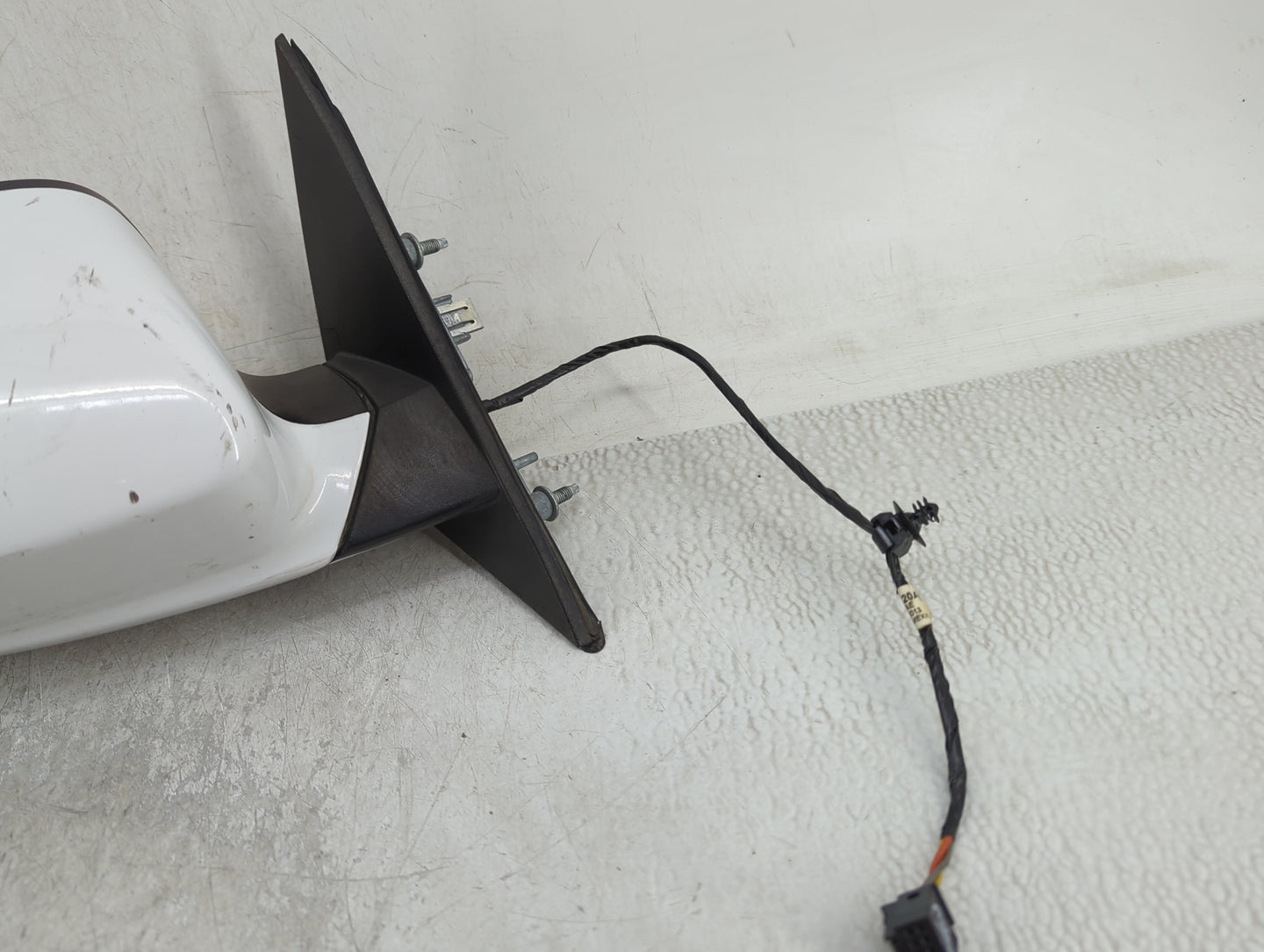 2011-2014 Dodge Charger Passenger Side View Mirror - Right Door Mirror OEM Used - Oemusedautoparts1.com