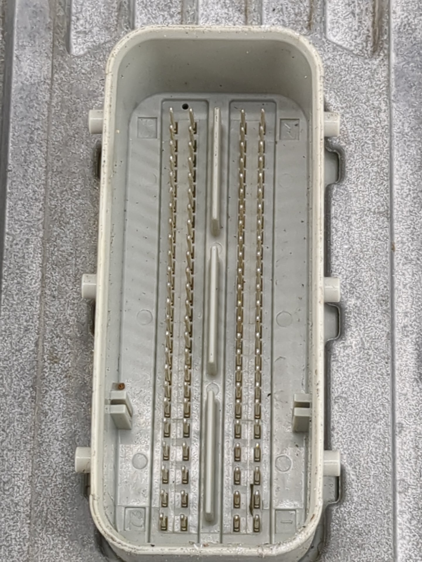 2014 Dodge Charger PCM Engine Control Computer ECU ECM PCU OEM P/N:P05150787AC Fits OEM Used Auto Parts - Oemusedautoparts1.