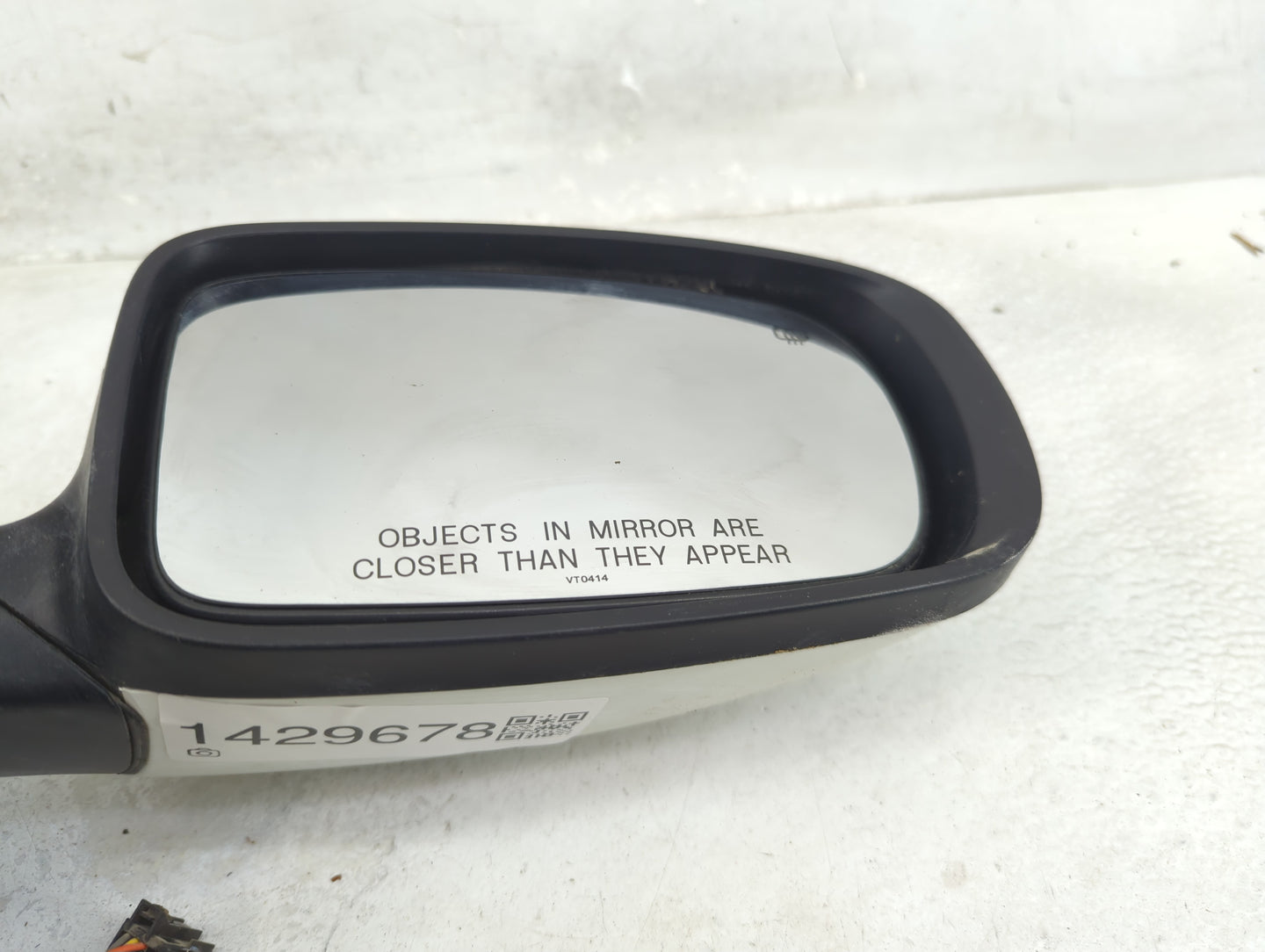 2011-2014 Dodge Charger Passenger Side View Mirror - Right Door Mirror OEM Used - Oemusedautoparts1.com