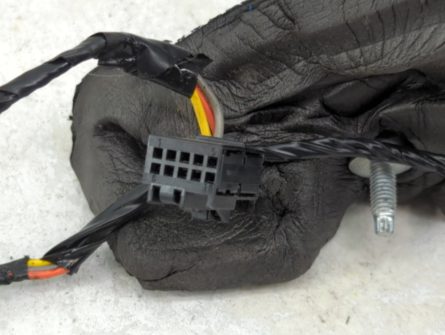 2011-2014 Dodge Charger Passenger Side View Mirror - Right Door Mirror OEM Used - Oemusedautoparts1.com
