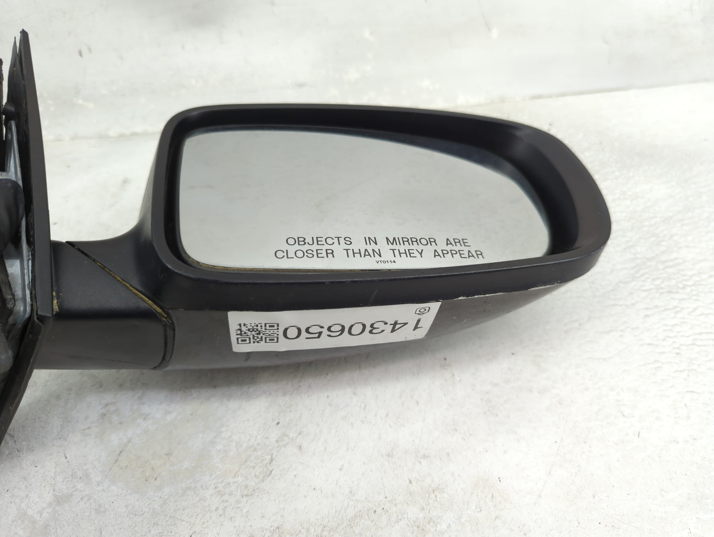 2011-2014 Dodge Charger Passenger Side View Mirror - Right Door Mirror OEM Used - Oemusedautoparts1.com