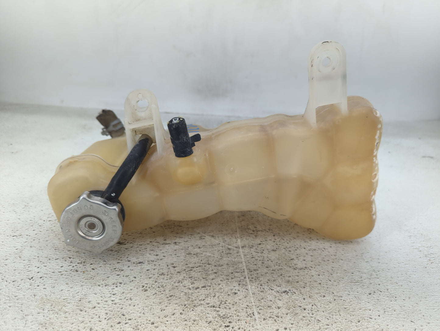 2011-2022 Dodge Charger Radiator Coolant Overflow Expansion Tank Bottle 1432076 - Oemusedautoparts1.com