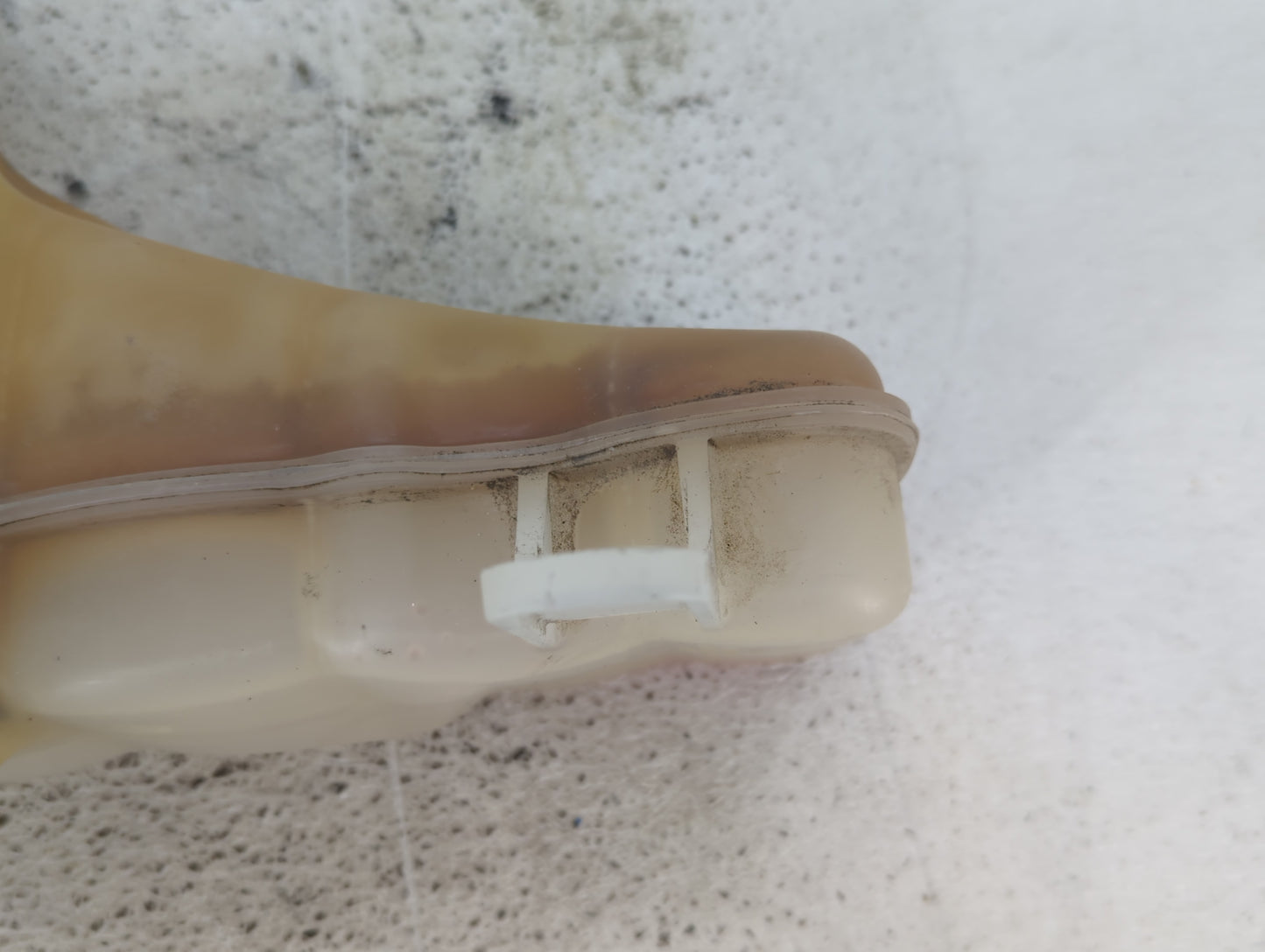 2011-2022 Dodge Charger Radiator Coolant Overflow Expansion Tank Bottle - Oemusedautoparts1.com
