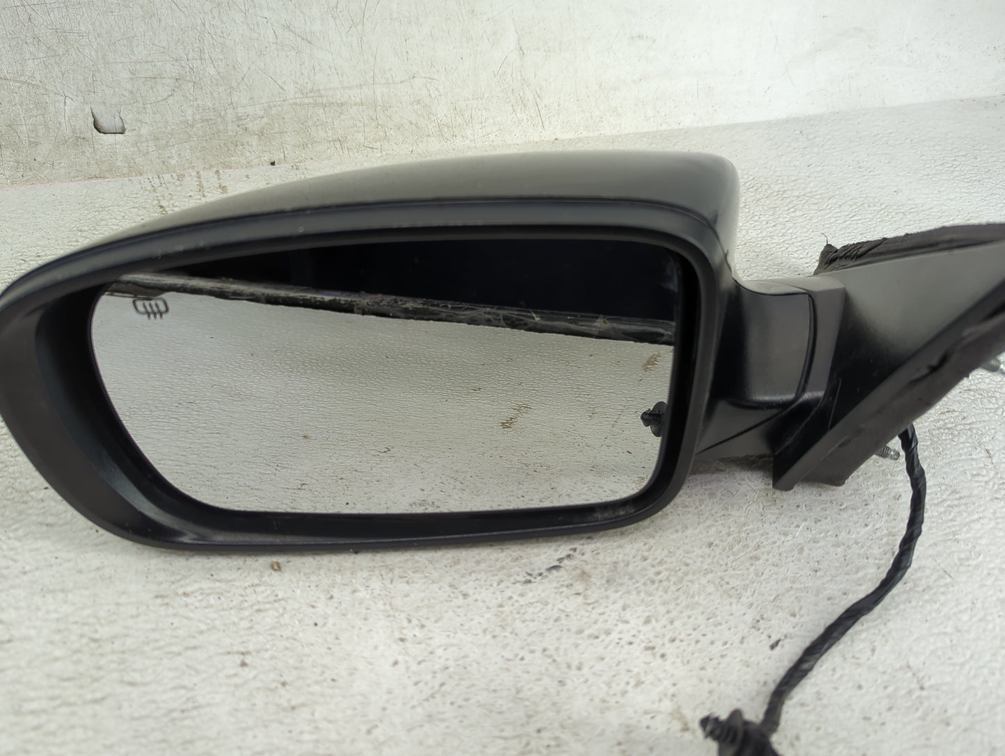 2011-2014 Dodge Charger Driver Side View Mirror - Left Door Mirror OEM Used - Oemusedautoparts1.com