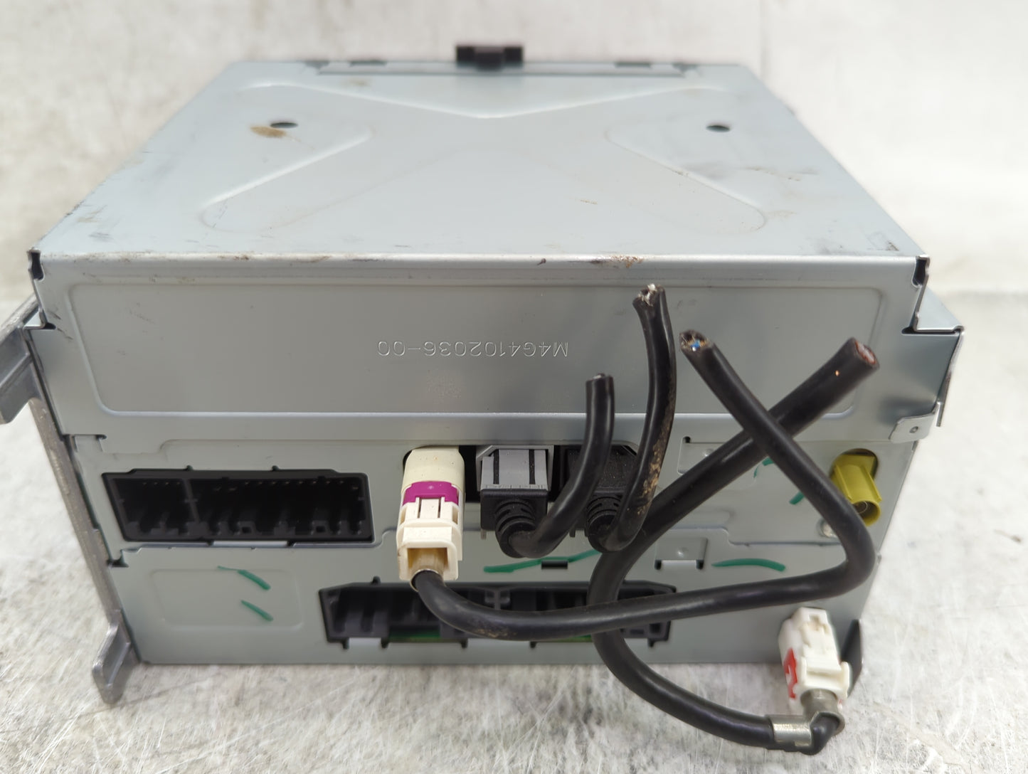 2014 Dodge Charger Radio AM FM Cd Player Receiver Replacement P/N:P68210553AF CQ-ZC03E1GXC Fits OEM Used Auto Parts - Oemuse