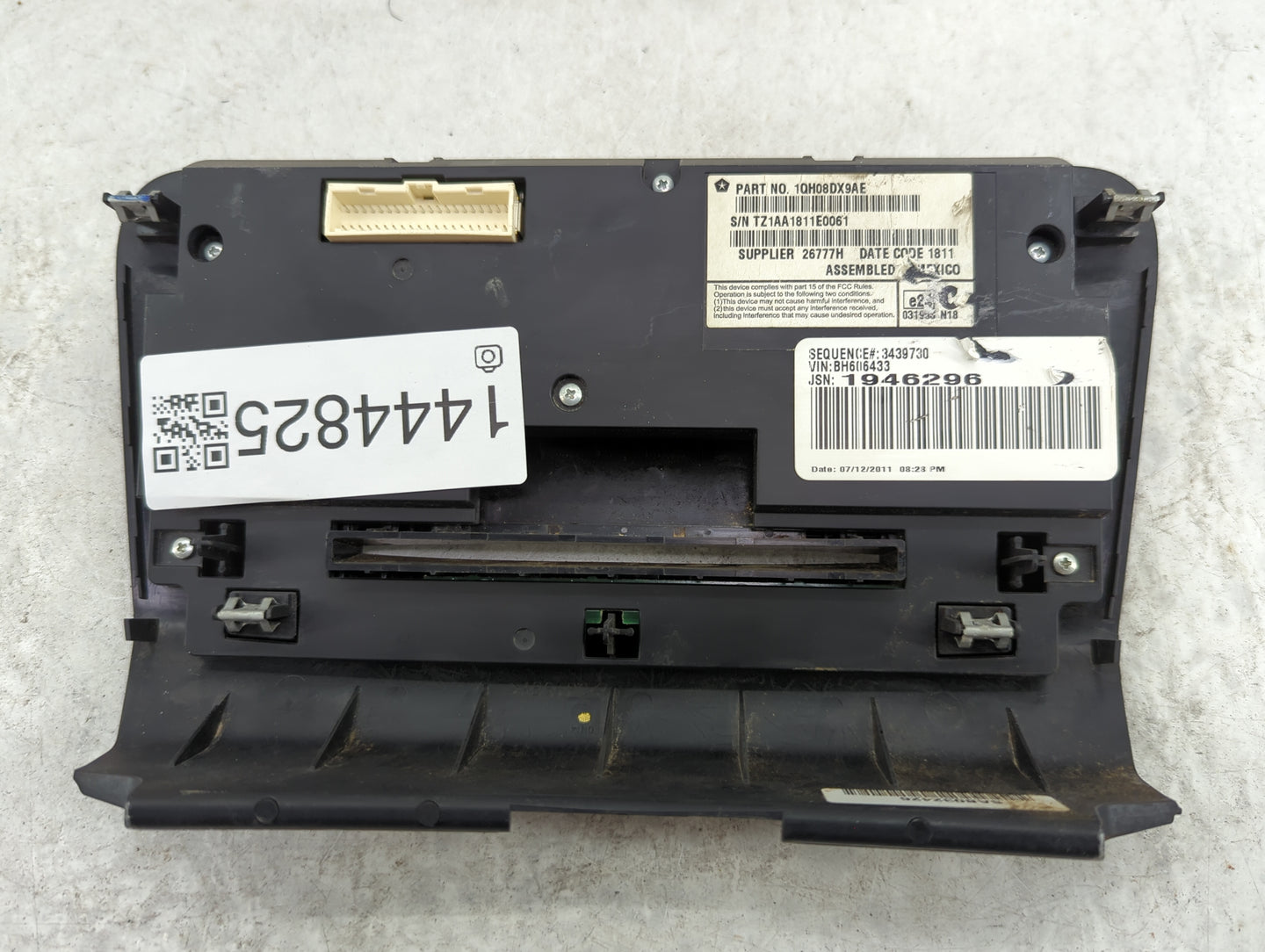 2011-2014 Dodge Charger Climate Control Module Temperature AC/Heater Replacement P/N:1QH08DX9AE Fits Fits 2011 2012 2013 201