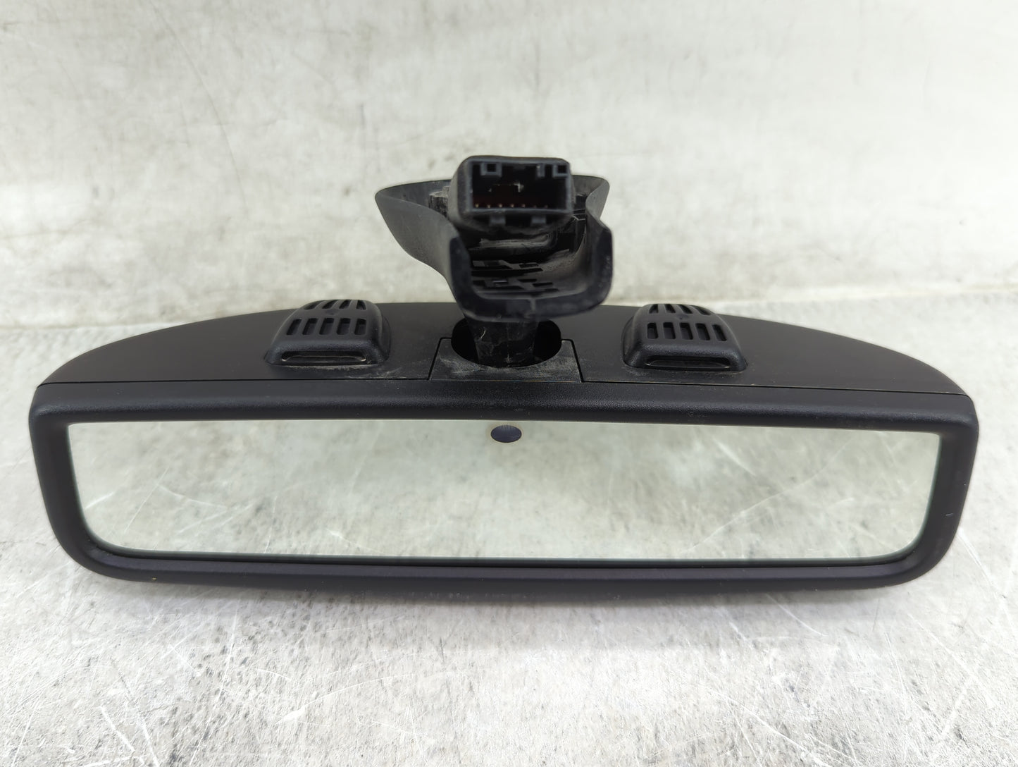 2014 Dodge Charger Interior Rear View Mirror Replacement OEM P/N:113012 905-2863, 57010495AB, 026542 Fits OEM Used Auto Part
