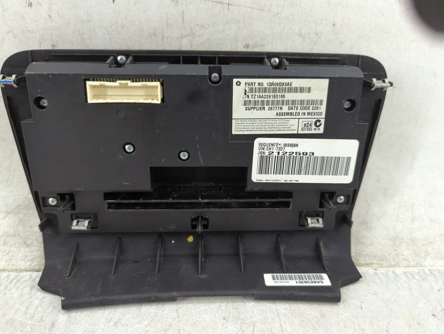 2011-2014 Dodge Charger Climate Control Module Temperature AC/Heater Replacement P/N:1QH08DX9AE TZ1AA2281E0195 Fits OEM Used