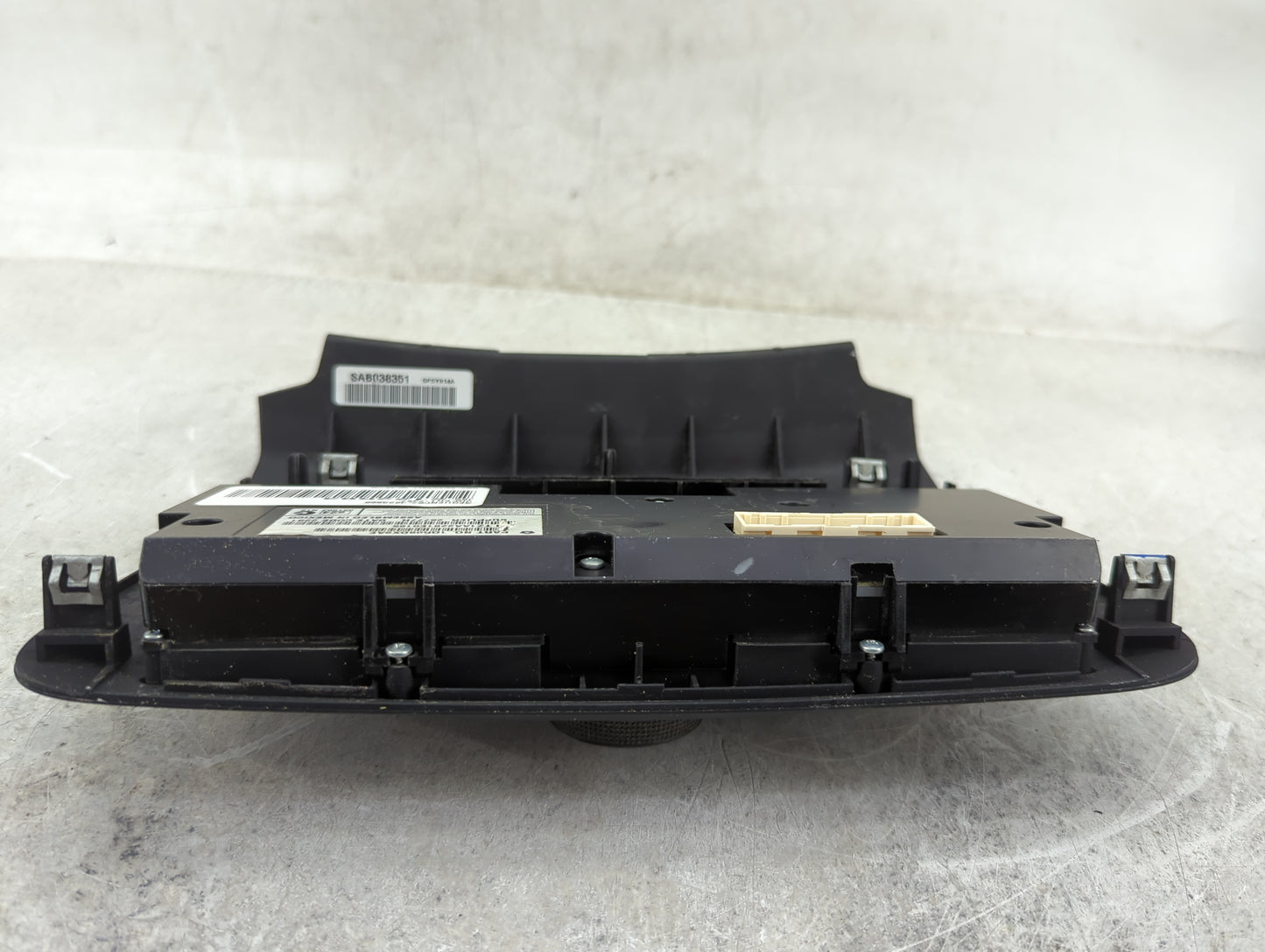 2011-2014 Dodge Charger Climate Control Module Temperature AC/Heater Replacement P/N:1QH08DX9AE TZ1AA2281E0195 Fits OEM Used