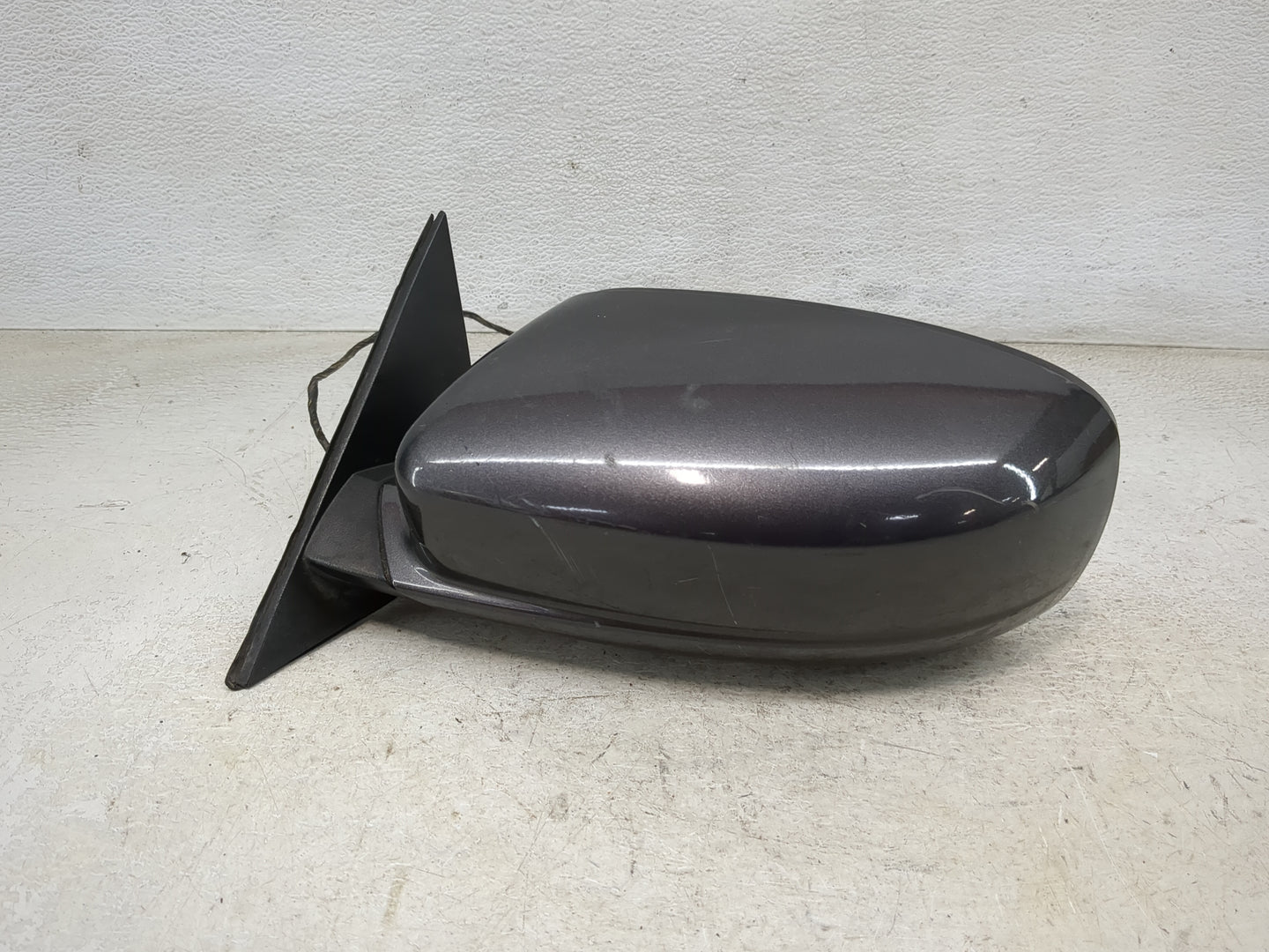 2011-2014 Dodge Charger Driver Side View Mirror - Left Door Mirror OEM Used - Oemusedautoparts1.com