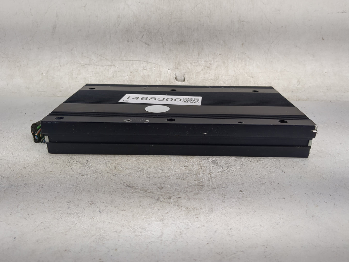 2014 Dodge Charger Radio Speaker Amplifier 05064982an - Oemusedautoparts1.com