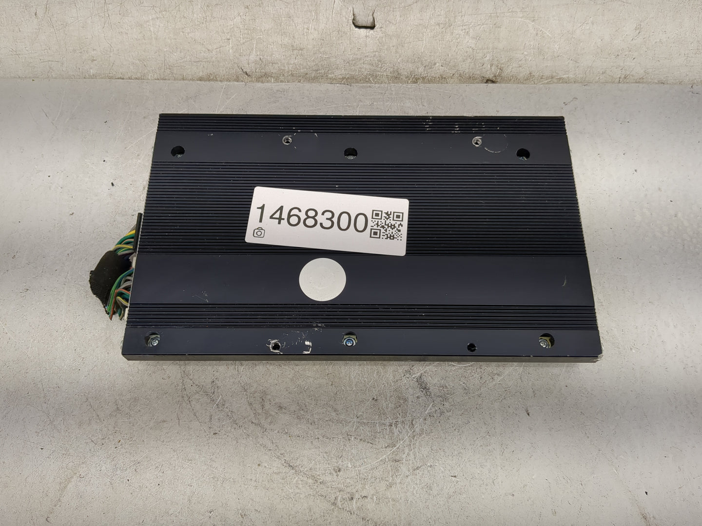 2014 Dodge Charger Radio Speaker Amplifier 05064982an - Oemusedautoparts1.com