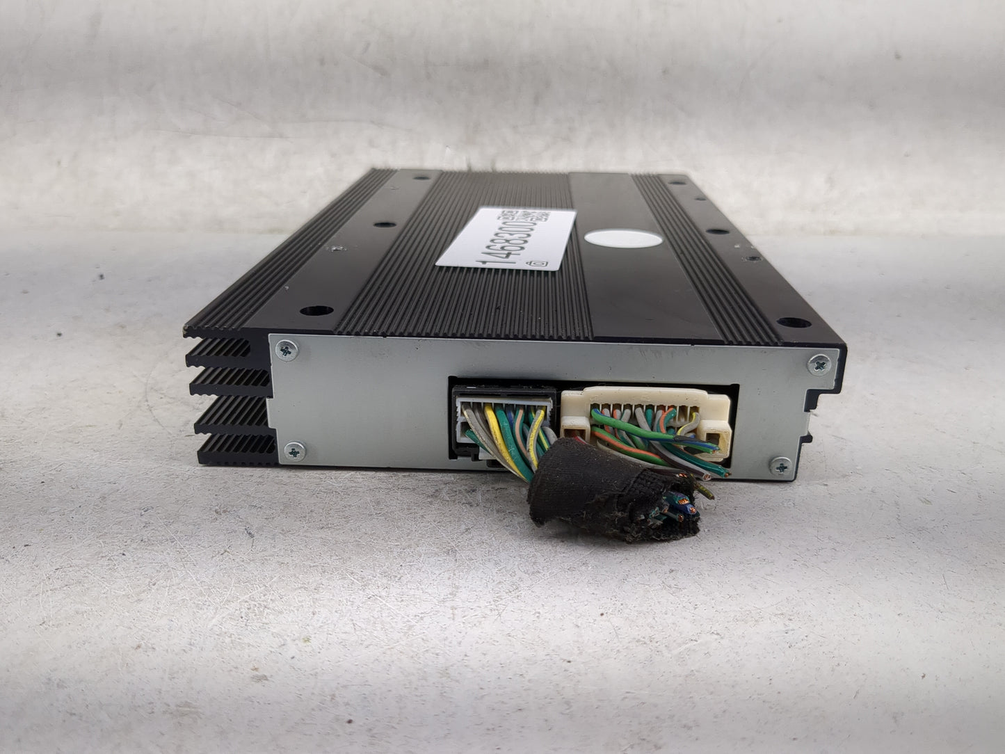 2014 Dodge Charger Radio Speaker Amplifier 05064982an - Oemusedautoparts1.com
