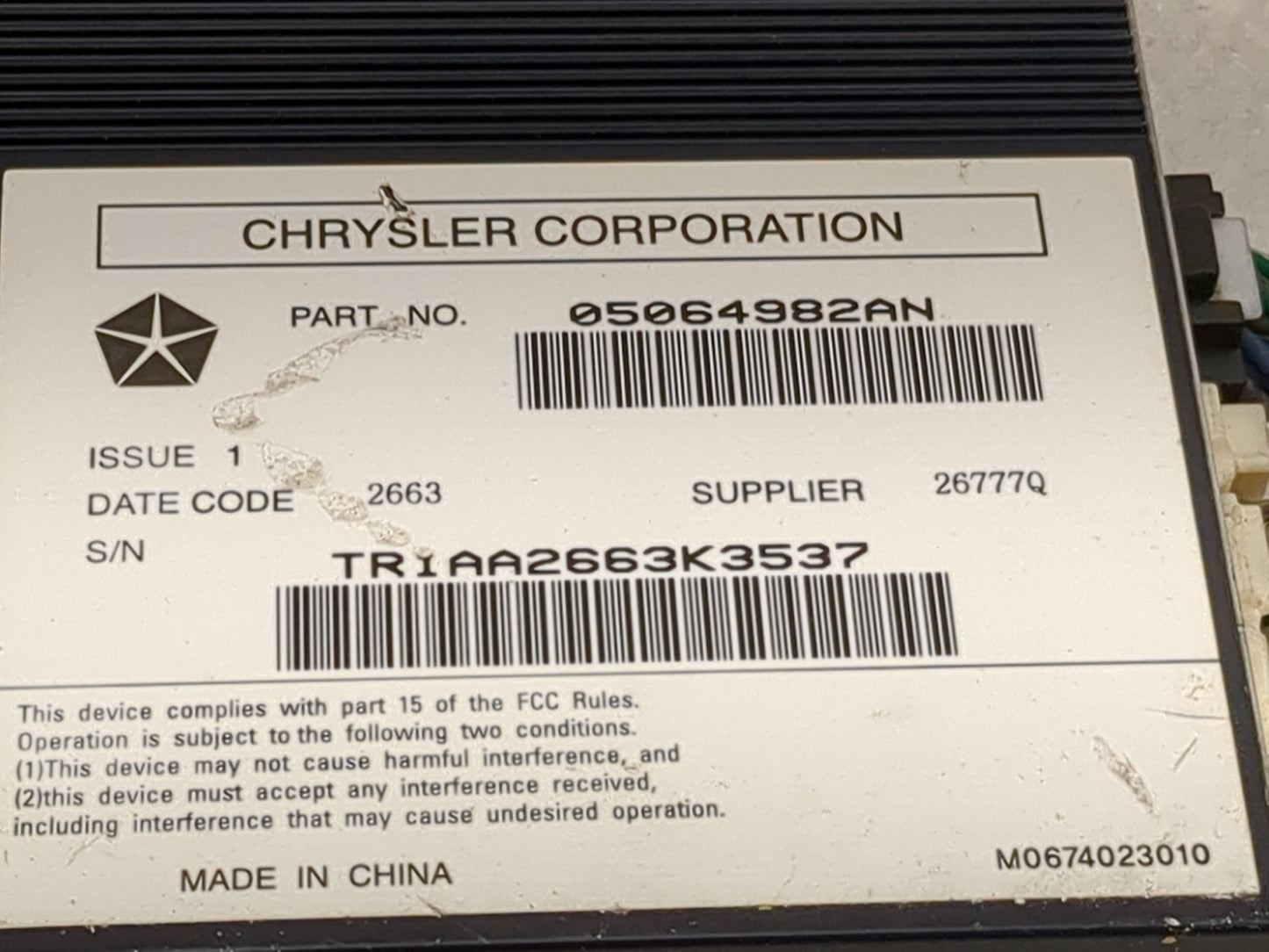 2014 Dodge Charger Radio Speaker Amplifier 05064982an - Oemusedautoparts1.com