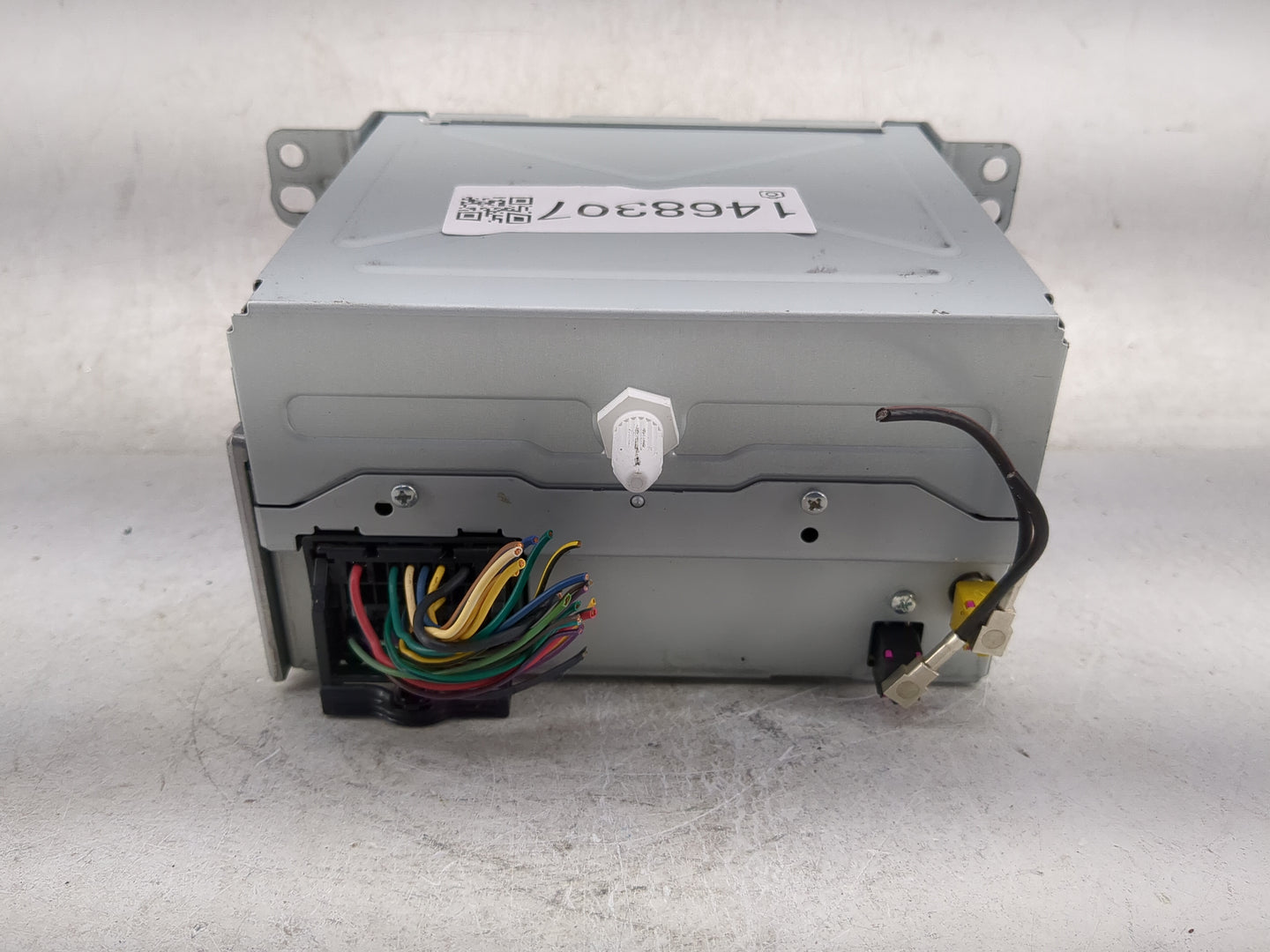 2013-2014 Dodge Charger Radio AM FM Cd Player Receiver Replacement P/N:22815634 Fits Fits 2013 2014 OEM Used Auto Parts - Oe
