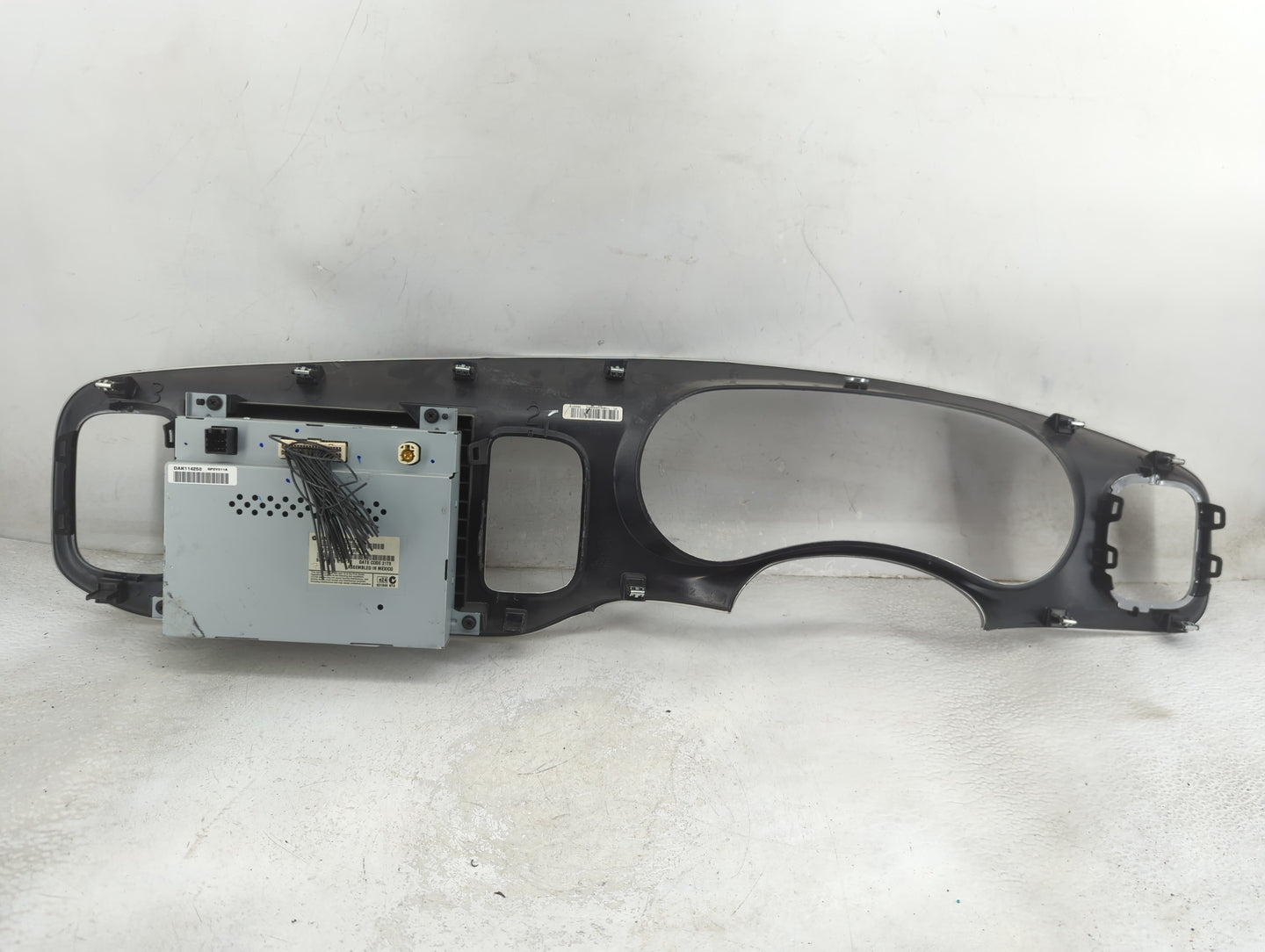 2014 Dodge Charger Radio Cd Changer 05064798ai|tz1aa2173f0327 - Oemusedautoparts1.com