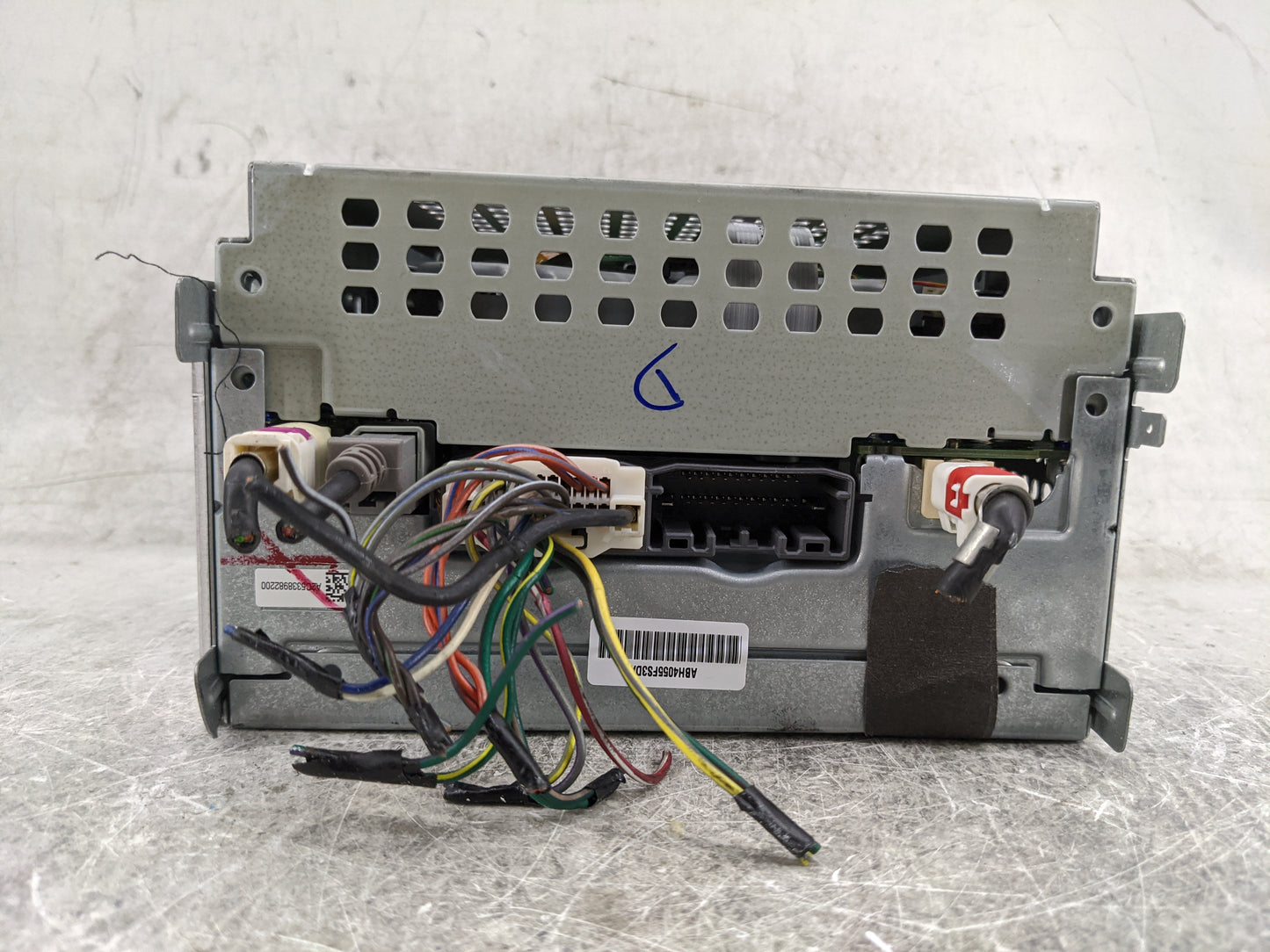 2013-2014 Dodge Charger Radio AM FM Cd Player Receiver Replacement P/N:P68209671AB A2C0018140O Fits Fits 2013 2014 OEM Used 