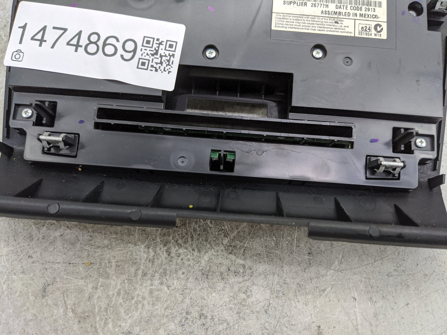 2013-2014 Dodge Charger Climate Control Module Temperature AC/Heater Replacement P/N:1QH12DX9AE Fits Fits 2013 2014 OEM Used