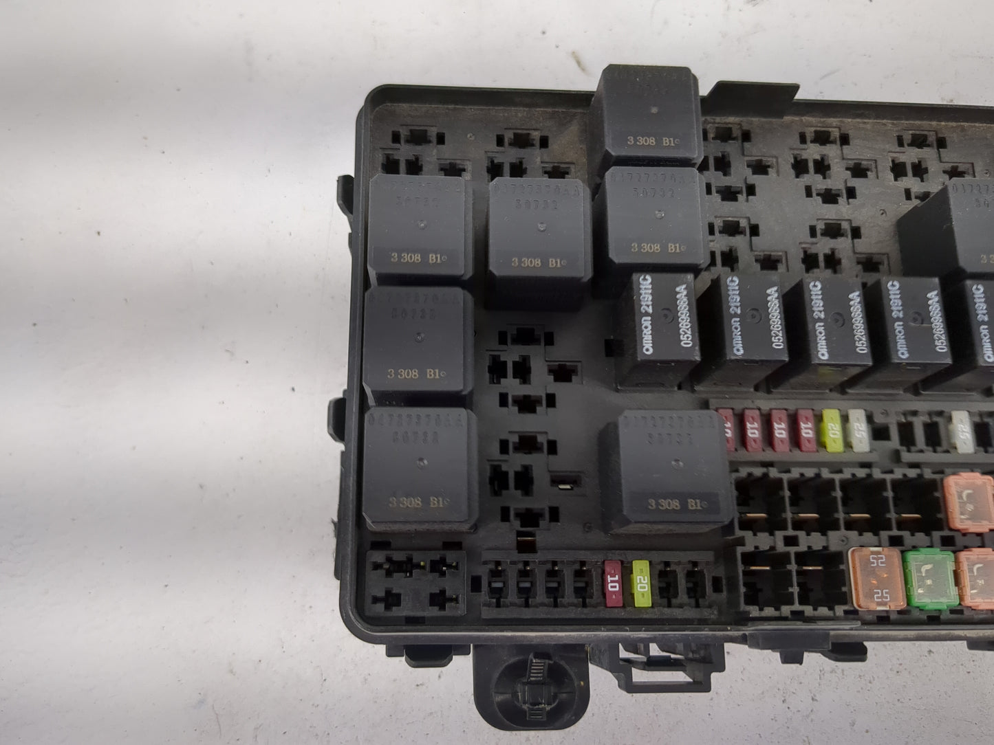2012-2014 Dodge Charger Fusebox Fuse Box Panel Relay Module P/N:P68202713AC T-AWH1144DC608, 16238CW Fits Fits 2012 2013 2014