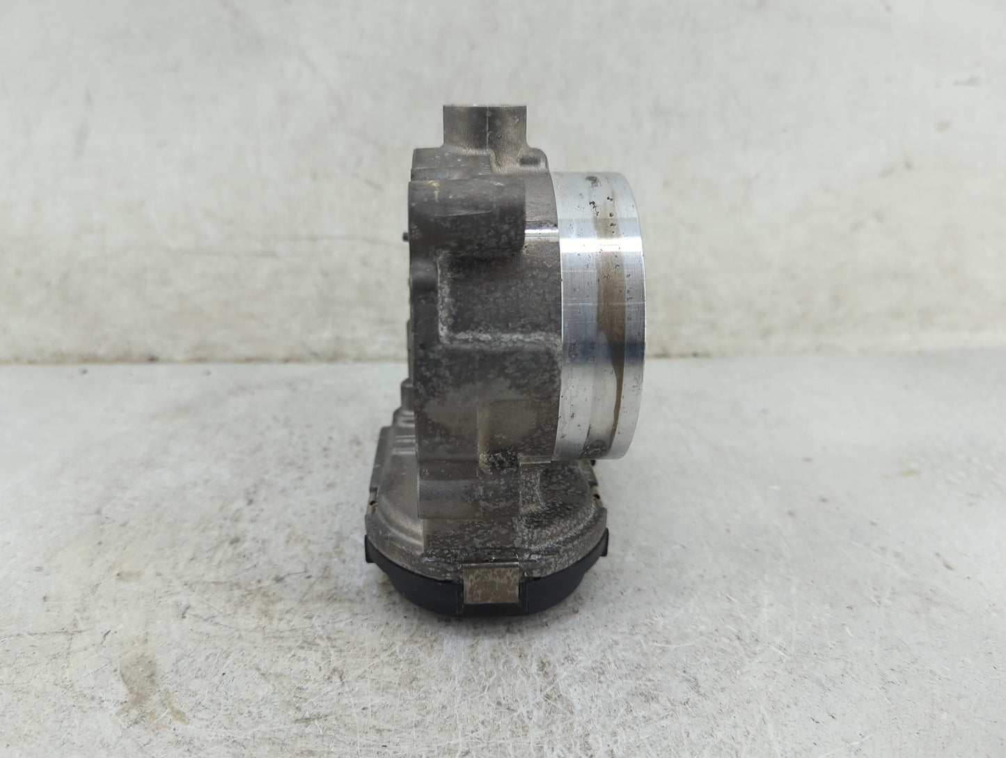2011-2022 Dodge Charger Throttle Body P/N:05184349AC 0280750570 Fits OEM Used Auto Parts - Oemusedautoparts1.com