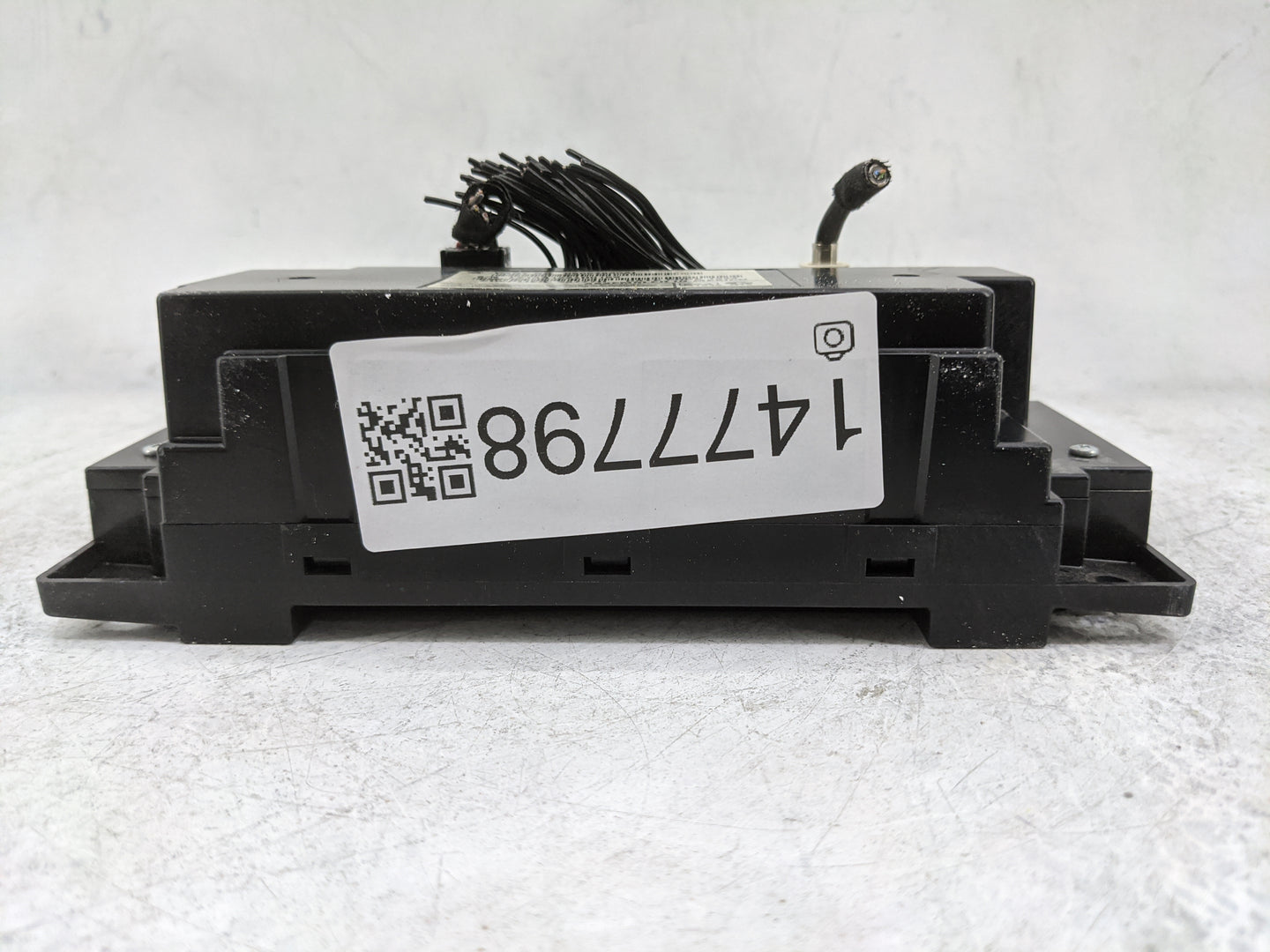 2011-2014 Dodge Charger Information Display Screen 1477798 - Oemusedautoparts1.com