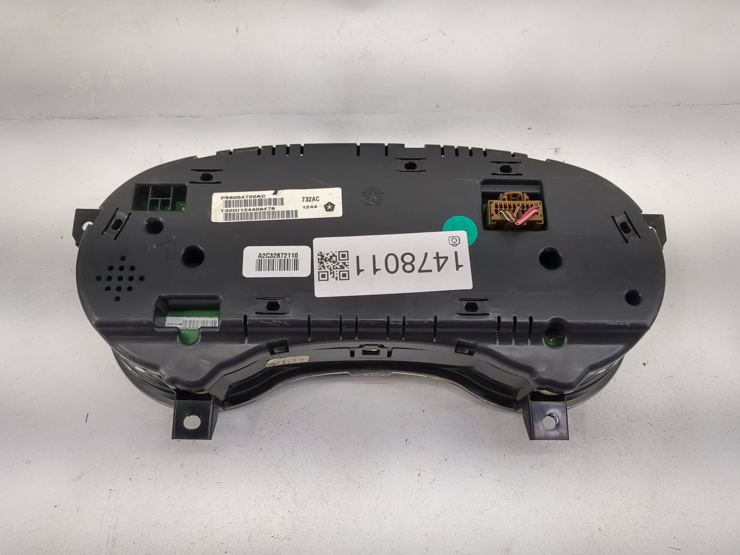 2014 Dodge Charger Instrument Cluster Speedometer Gauges P/N:P56054732AC A2C32872110 Miles: Fits OEM Used Auto Parts - Oemus