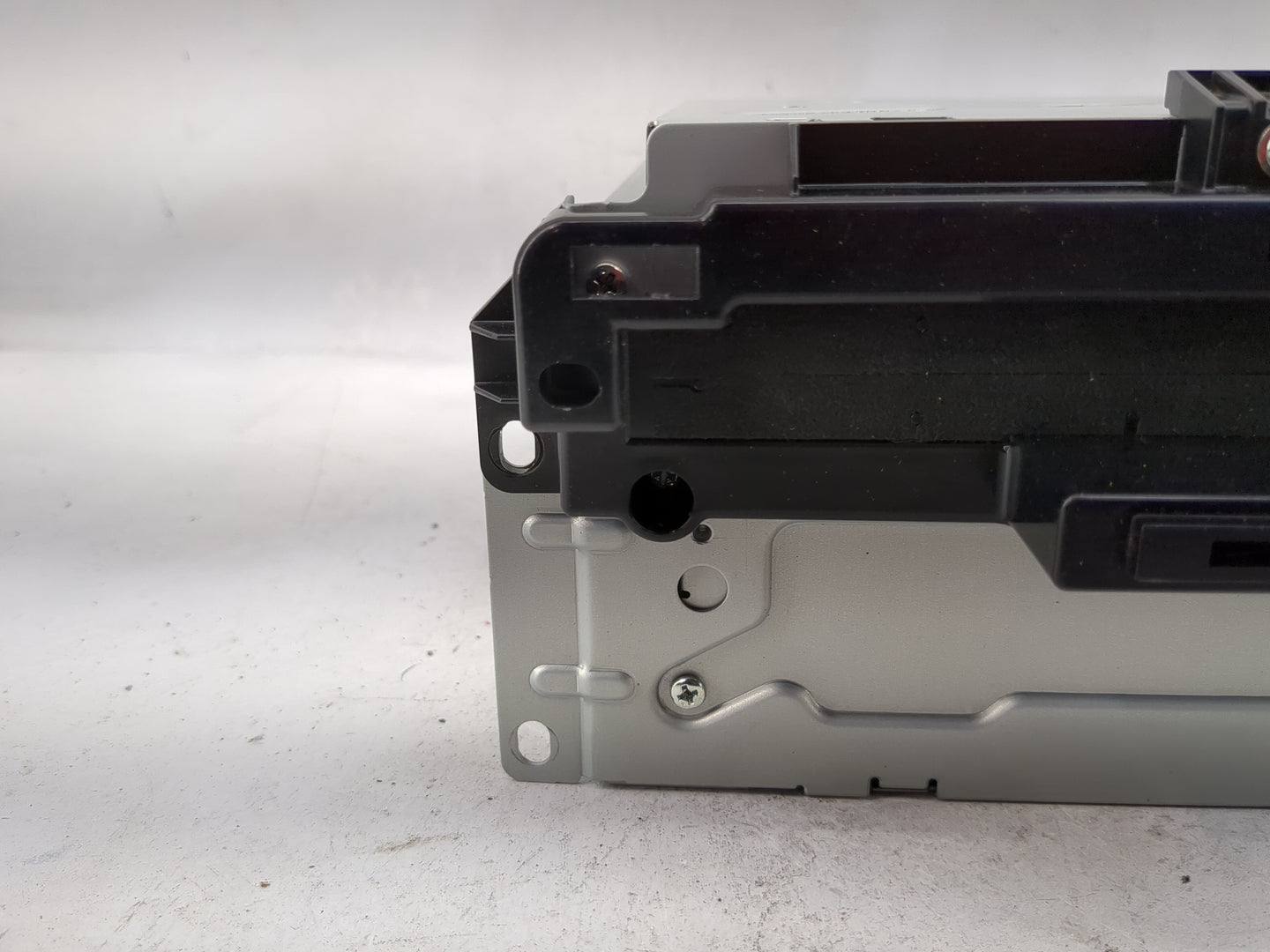 2014 Dodge Charger Radio AM FM Cd Player Receiver Replacement P/N:P68210554AH CQ-UC03E4GX Fits OEM Used Auto Parts - Oemused