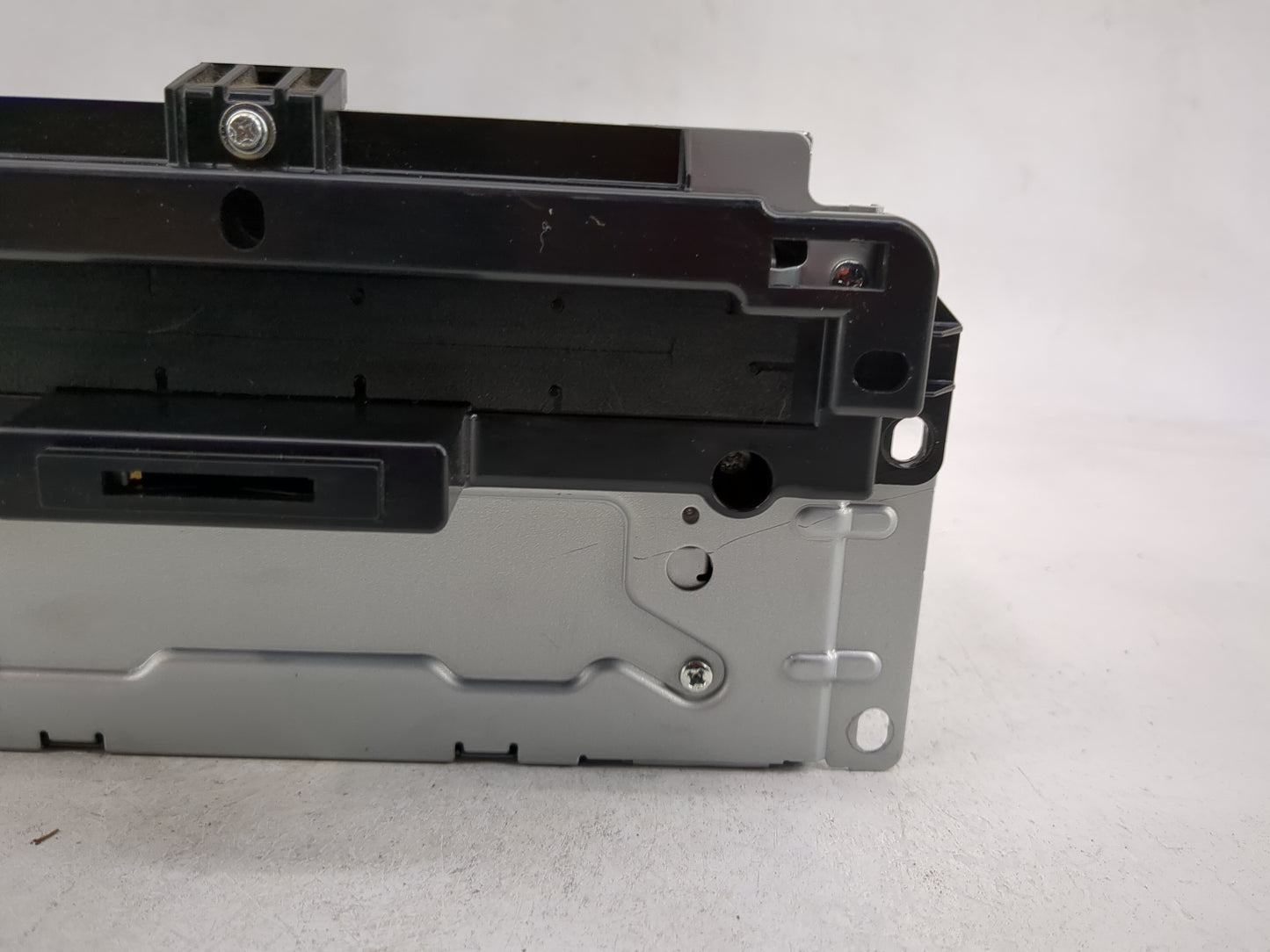2014 Dodge Charger Radio AM FM Cd Player Receiver Replacement P/N:P68210554AH CQ-UC03E4GX Fits OEM Used Auto Parts - Oemused