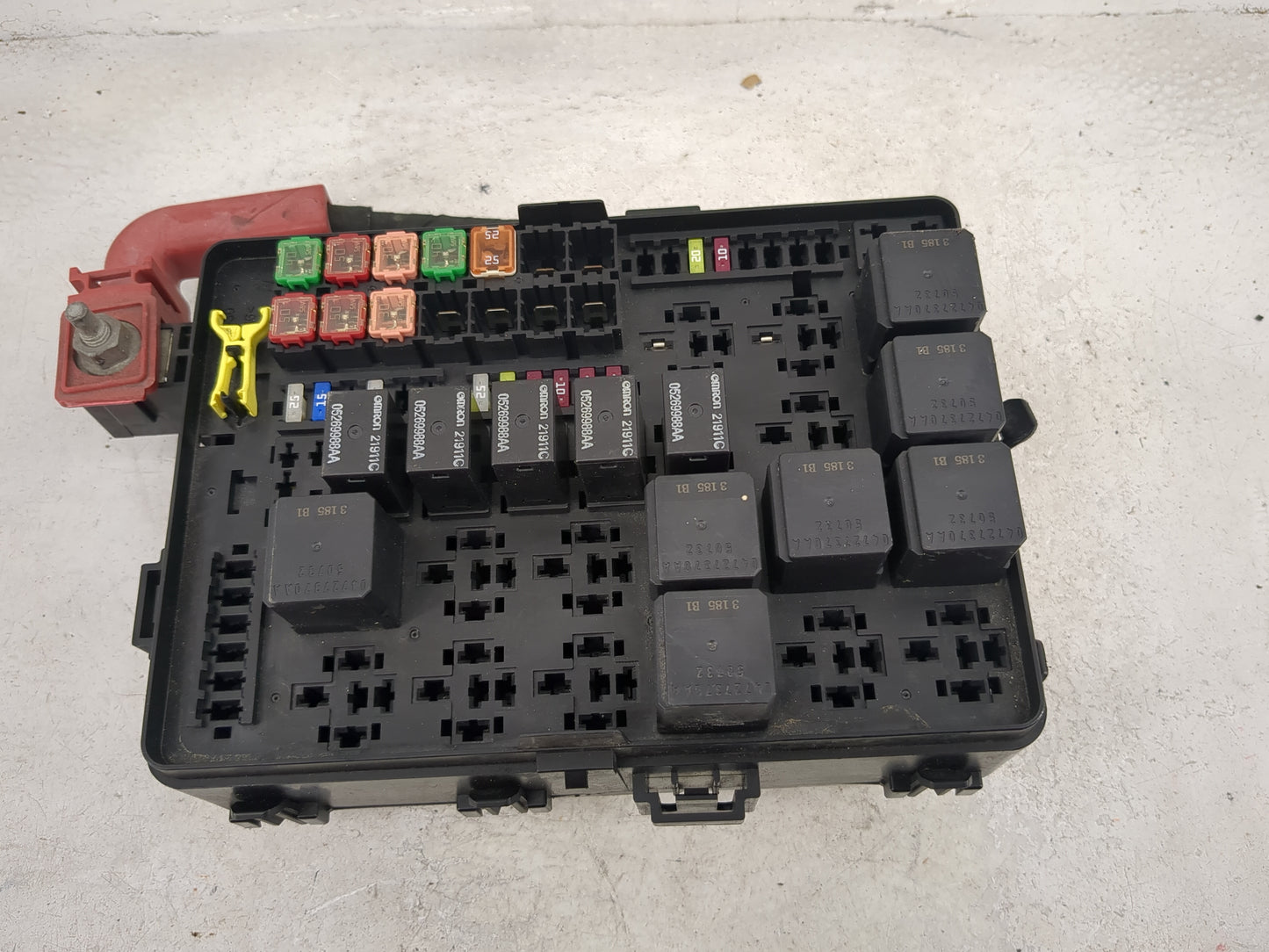 2012-2014 Dodge Charger Fusebox Fuse Box Panel Relay Module P/N:P68202717AB 16238CW, 717AB Fits Fits 2012 2013 2014 OEM Used