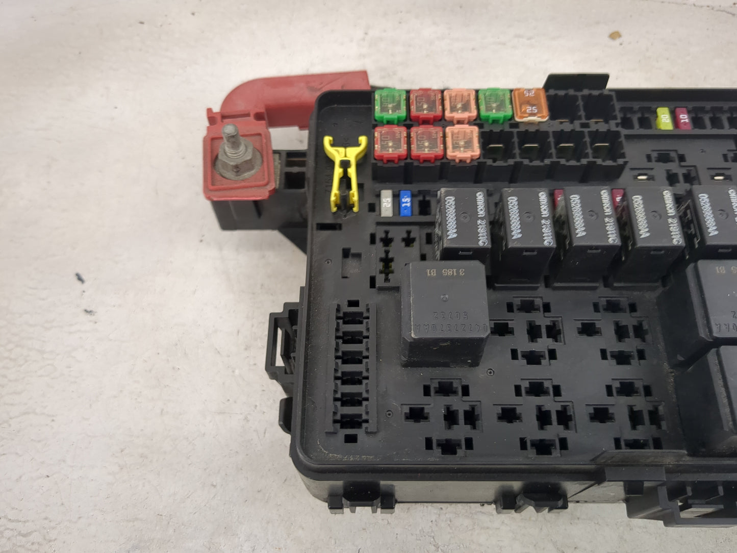 2012-2014 Dodge Charger Fusebox Fuse Box Panel Relay Module P/N:P68202717AB 16238CW, 717AB Fits Fits 2012 2013 2014 OEM Used