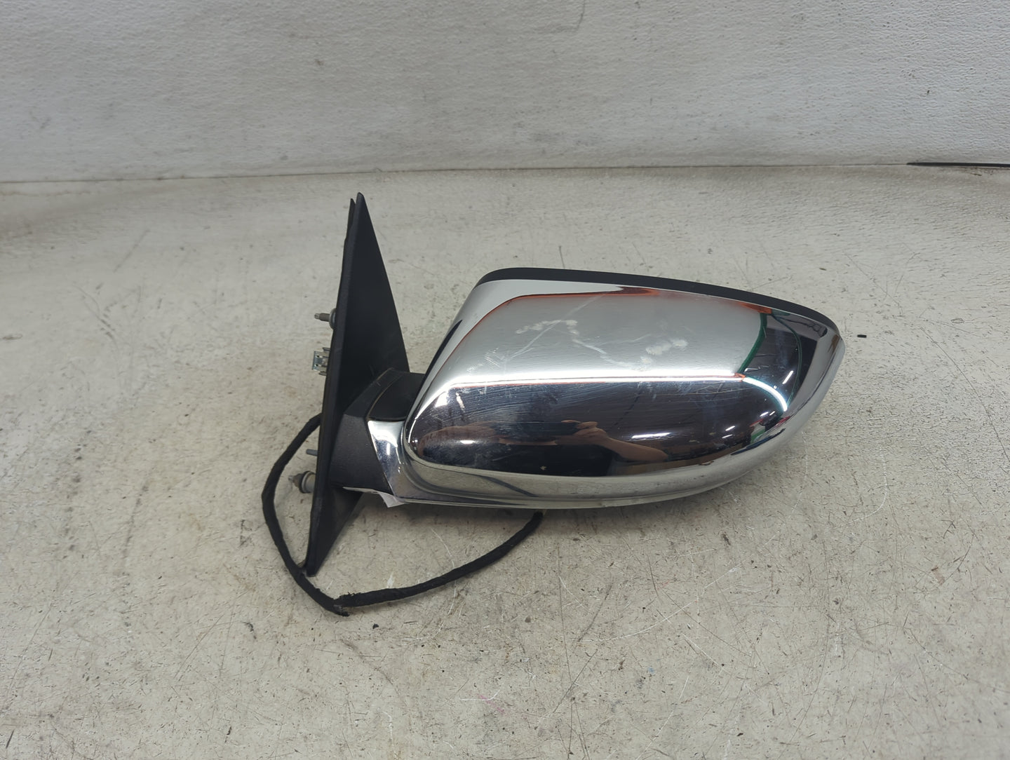 2011-2014 Dodge Charger Driver Side View Mirror - Left Door Mirror OEM Used - Oemusedautoparts1.com