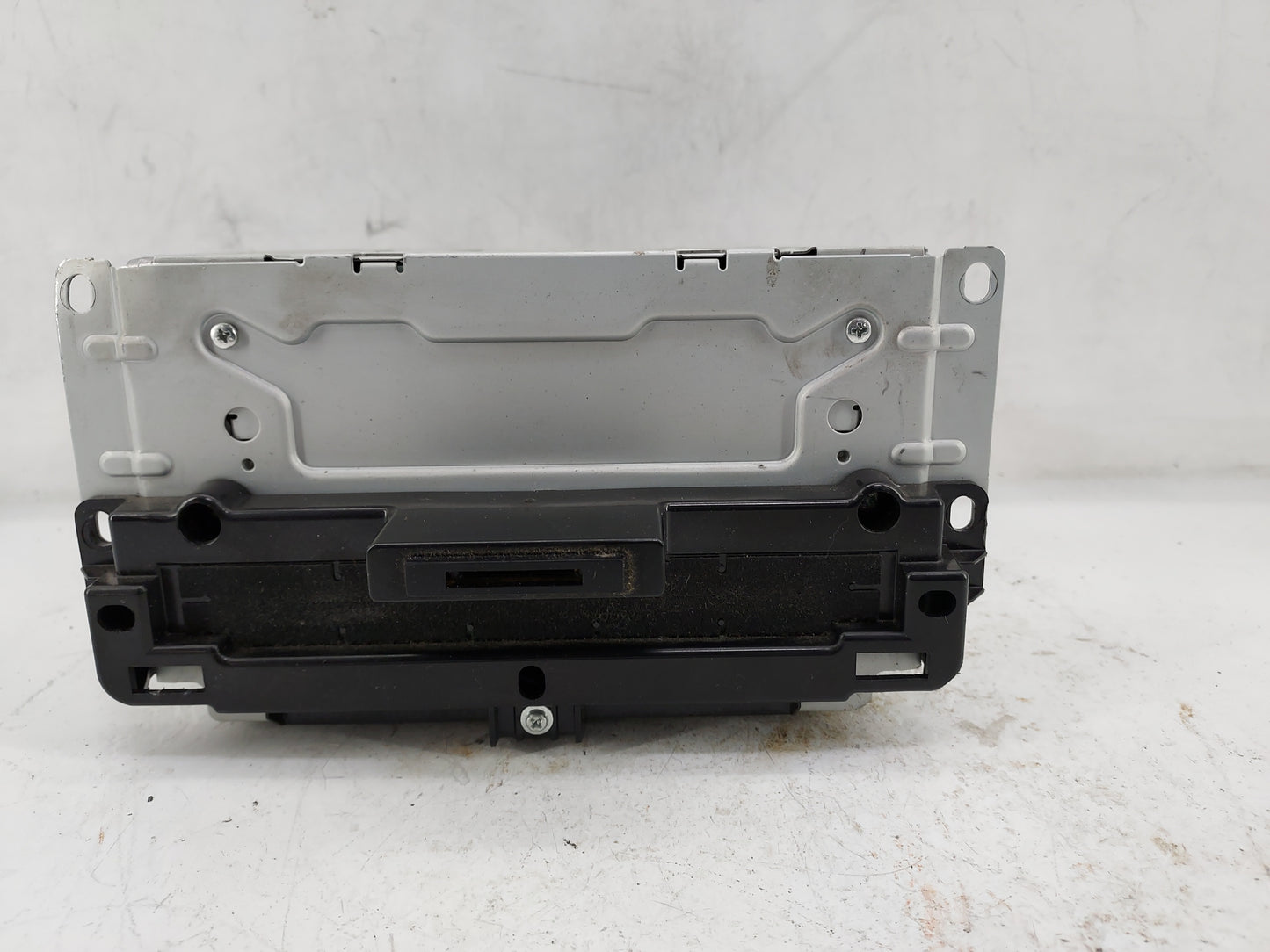 2014 Dodge Charger Radio AM FM Cd Player Receiver Replacement P/N:P68210553AF CQ-ZC03E1GXC Fits OEM Used Auto Parts - Oemuse