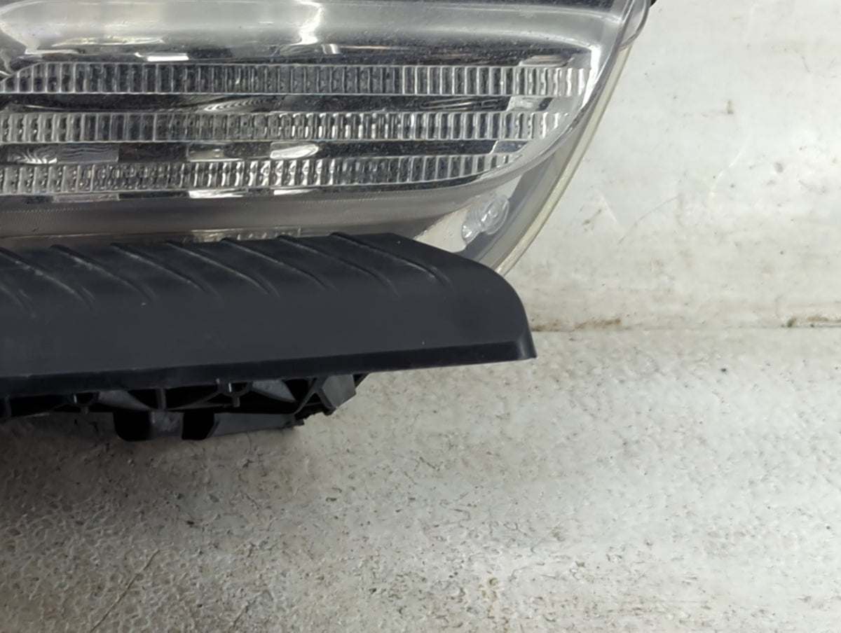 2011-2014 Dodge Charger Passenger Right Oem Head Light Headlight Lamp 1517765 - Oemusedautoparts1.com