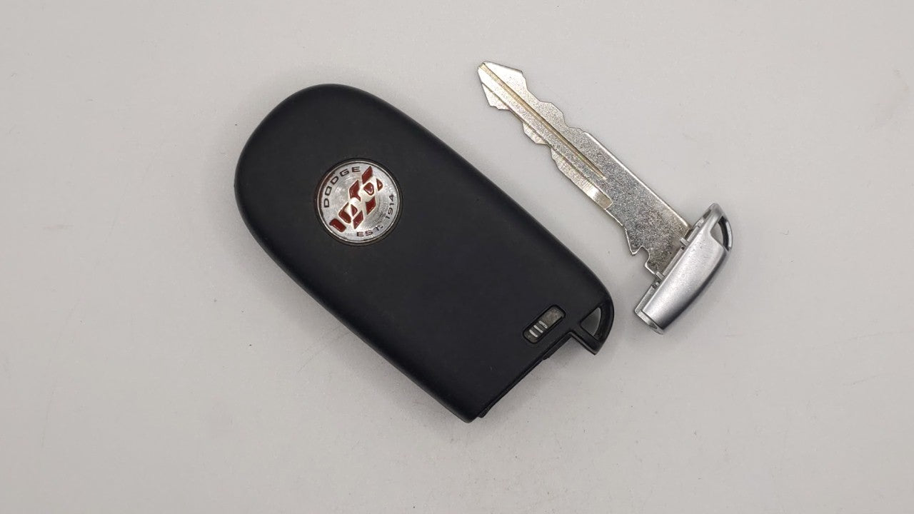 Dodge Charger Keyless Entry Remote Fob M3n-40821302   68232719aa 5 Buttons - Oemusedautoparts1.com