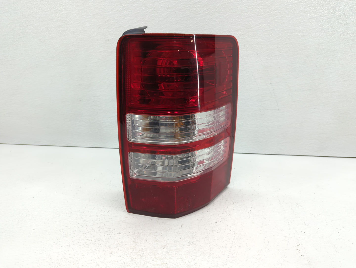 2011-2014 Dodge Charger Tail Light Assembly Passenger Right OEM P/N:55157346AC Fits Fits 2011 2012 2013 2014 OEM Used Auto P
