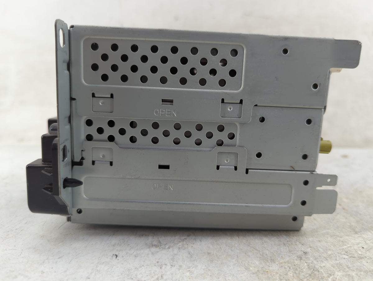 2013-2014 Dodge Charger Radio AM FM Cd Player Receiver Replacement P/N:P68210554AH Fits Fits 2013 2014 OEM Used Auto Parts -