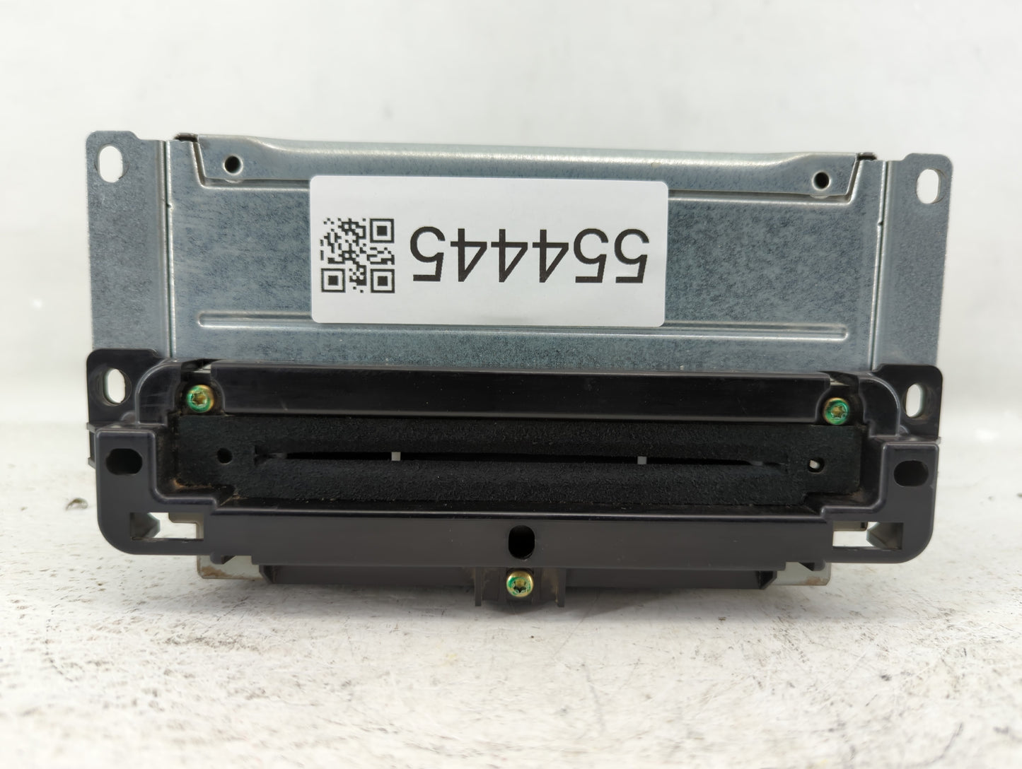 2013-2014 Dodge Charger Am Fm Cd Player Radio Receiver - Oemusedautoparts1.com