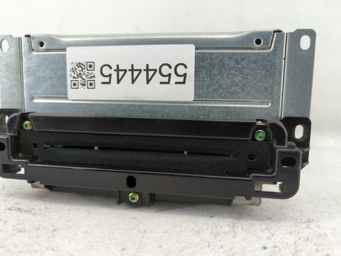 2013-2014 Dodge Charger Am Fm Cd Player Radio Receiver - Oemusedautoparts1.com
