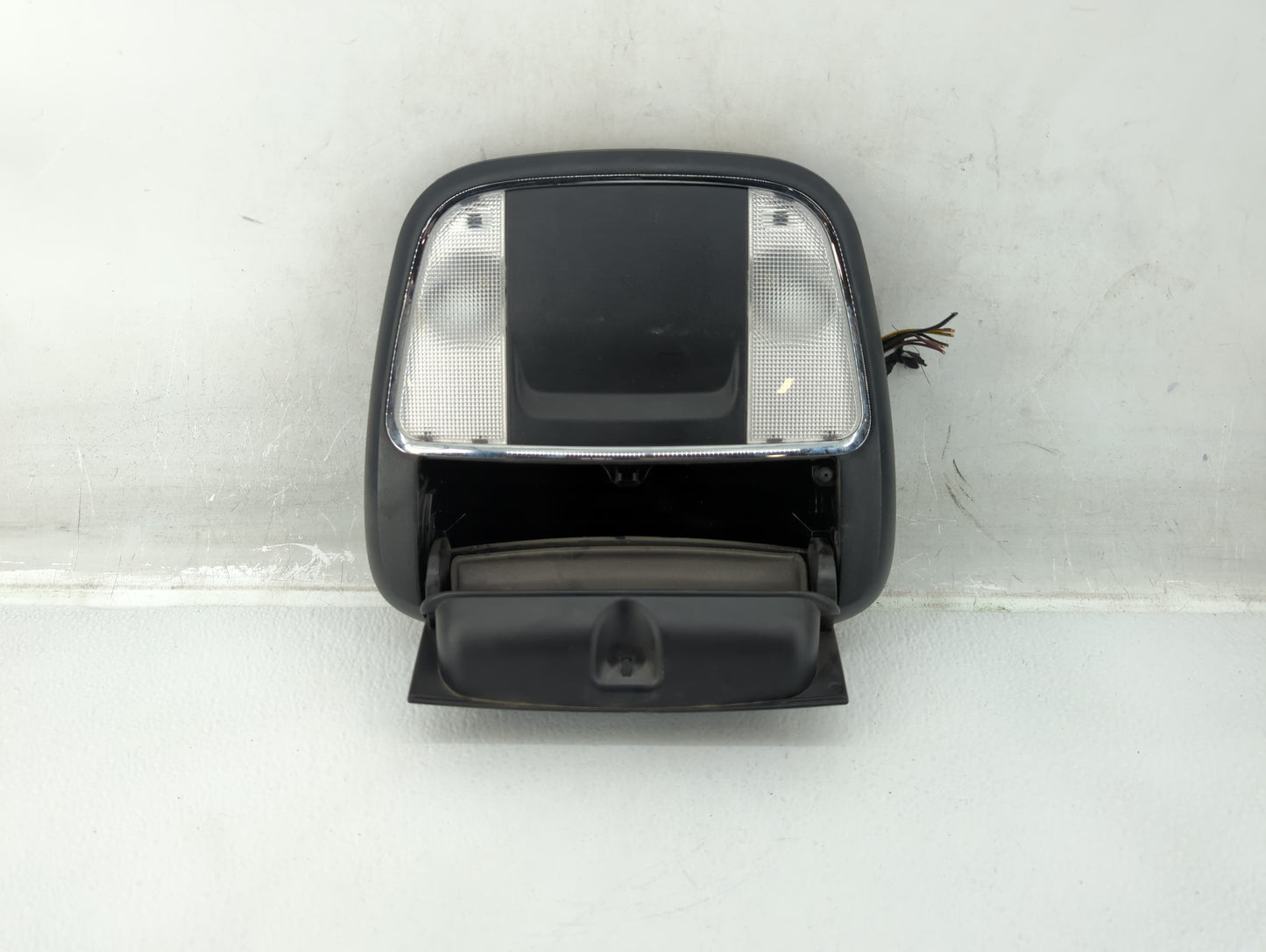 2014 Dodge Charger Overhead Roof Console - Oemusedautoparts1.com