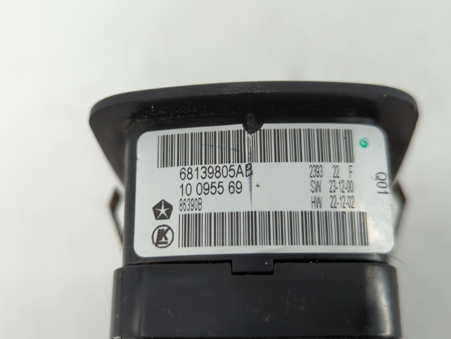 2011-2014 Dodge Charger Master Power Window Switch Replacement Driver Side Left P/N:68139805AB Fits OEM Used Auto Parts - Oe