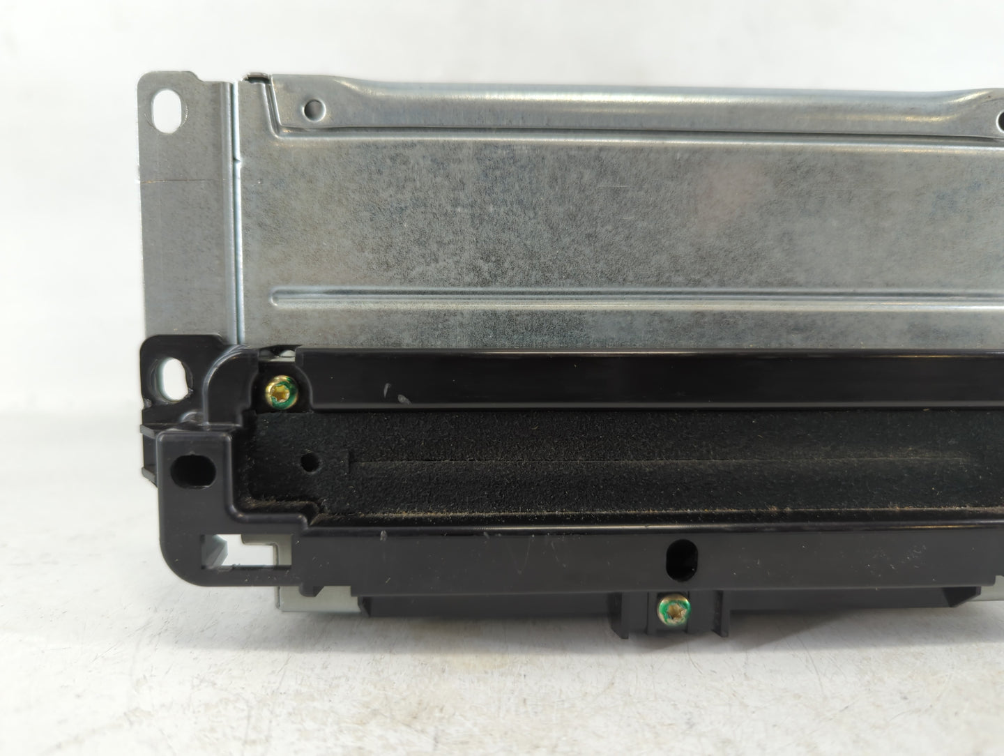 2013-2014 Dodge Charger Am Fm Cd Player Radio Receiver - Oemusedautoparts1.com